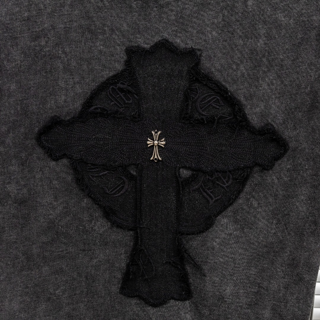 Chrome Hearts 款式：克罗心CH重工水洗做旧十字架贴布工艺短袖