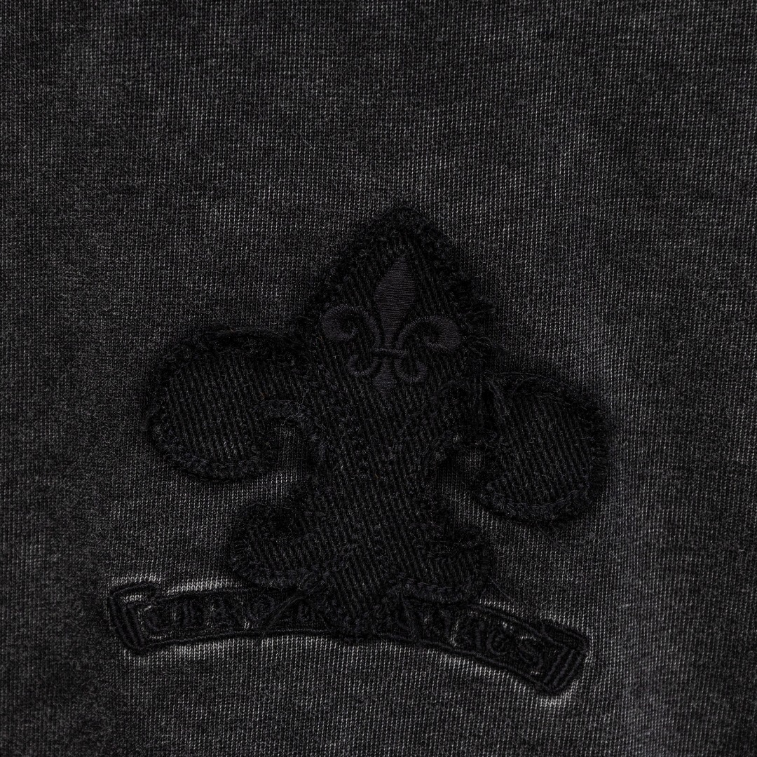 Chrome Hearts 款式：克罗心CH重工水洗做旧十字架贴布工艺短袖