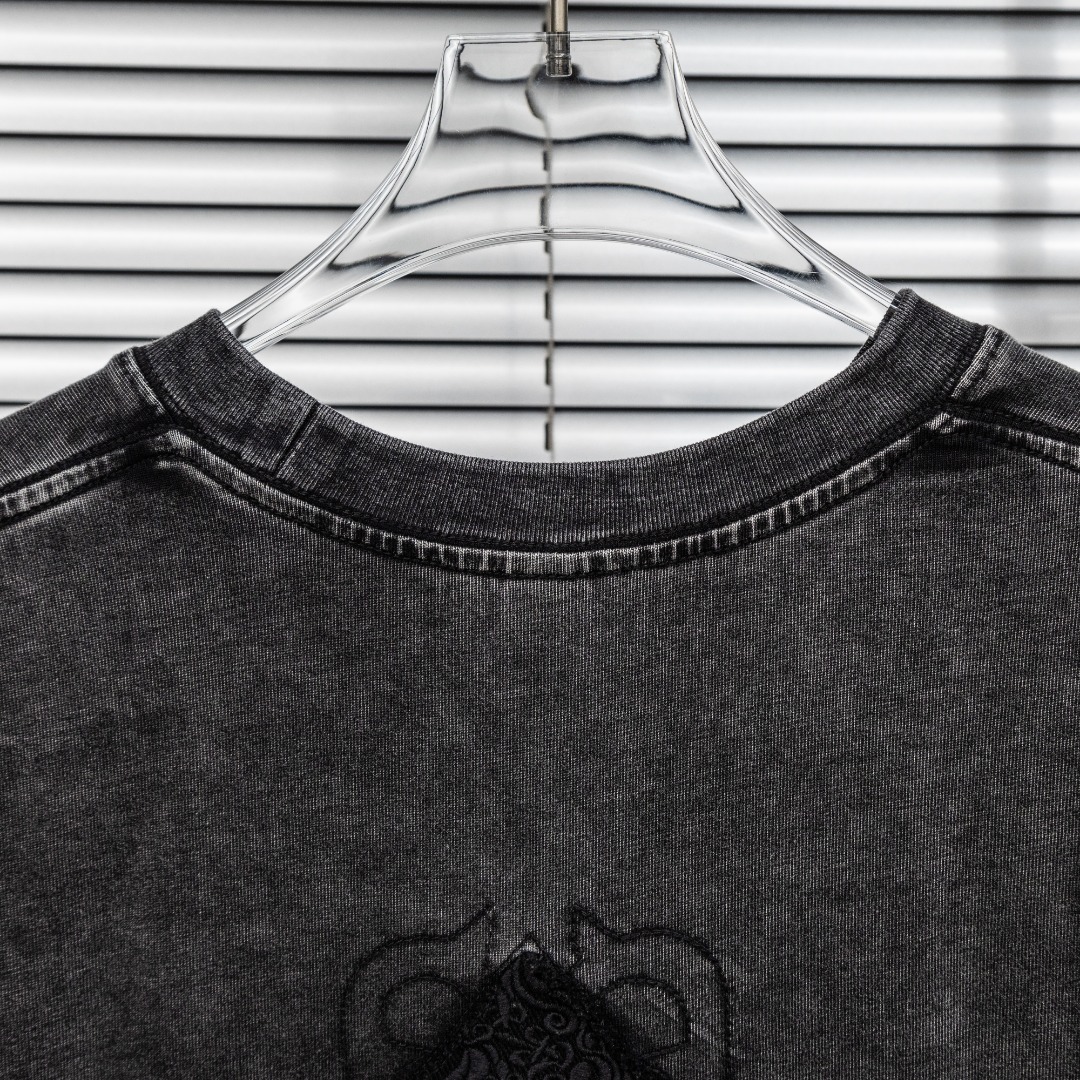 Chrome Hearts 款式：克罗心CH重工水洗做旧十字架贴布工艺短袖