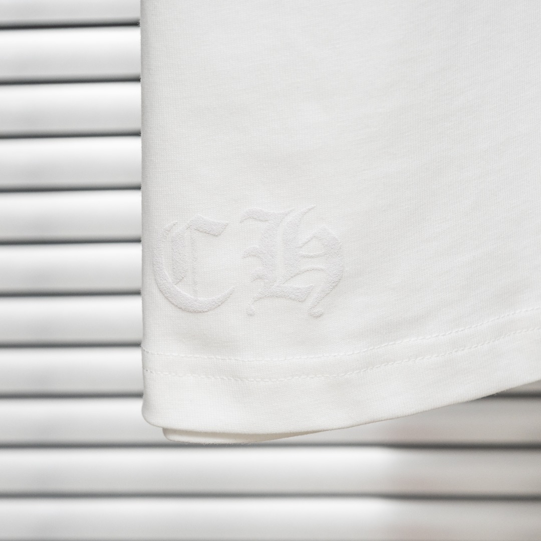 Chrome Hearts 款式：克罗心CH梵文小口袋工艺短袖