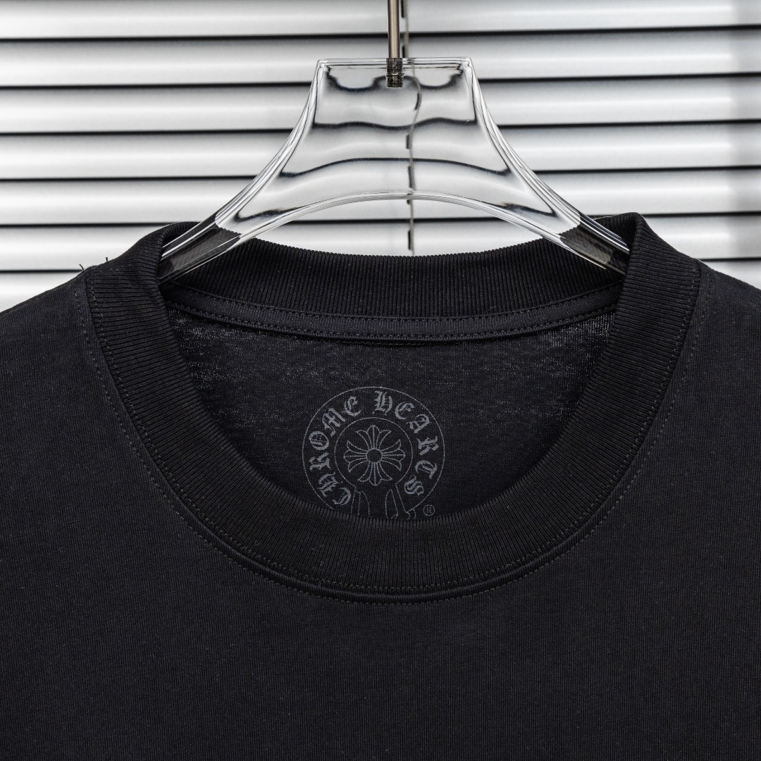 Chrome Hearts 款式：克罗心CH梵文小口袋工艺短袖