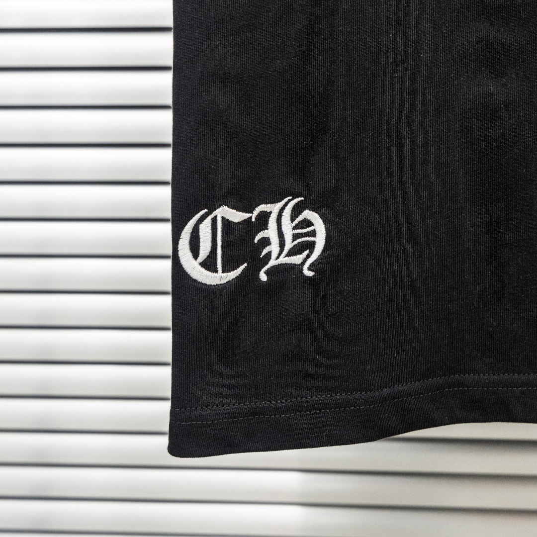 Chrome Hearts 款式：克罗心CH彩色十字架马蹄刺绣工艺短袖