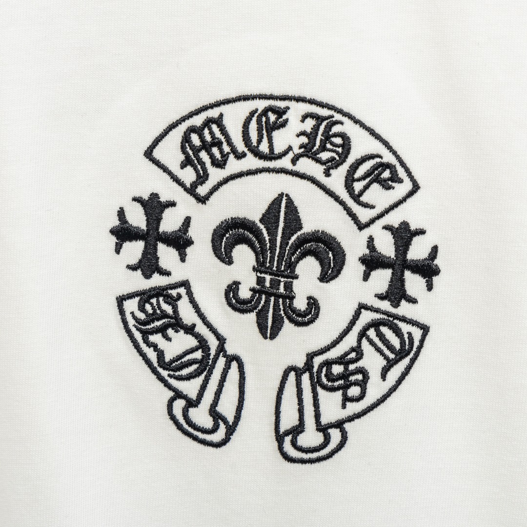 Chrome Hearts 款式：克罗心CH十字架贴布皮标马蹄刺绣工艺短袖
