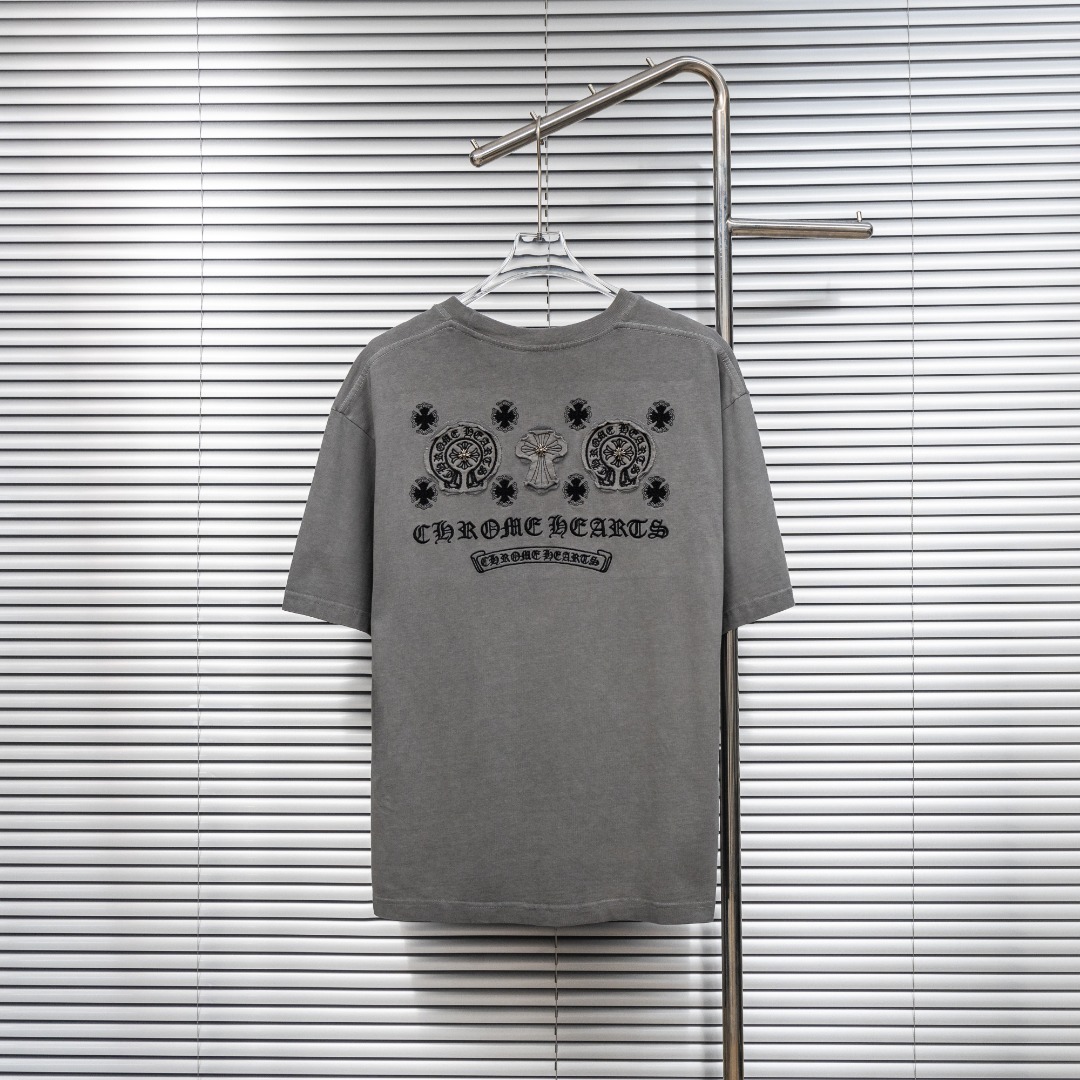 Chrome Hearts 款式：克罗心CH梵文马蹄贴布做旧水洗重工艺短袖