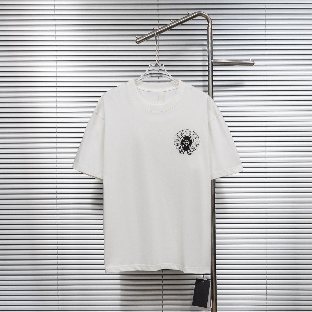 Chrome Hearts 款式：克罗心CH梵文马蹄贴布金属十字架刺绣工艺短袖