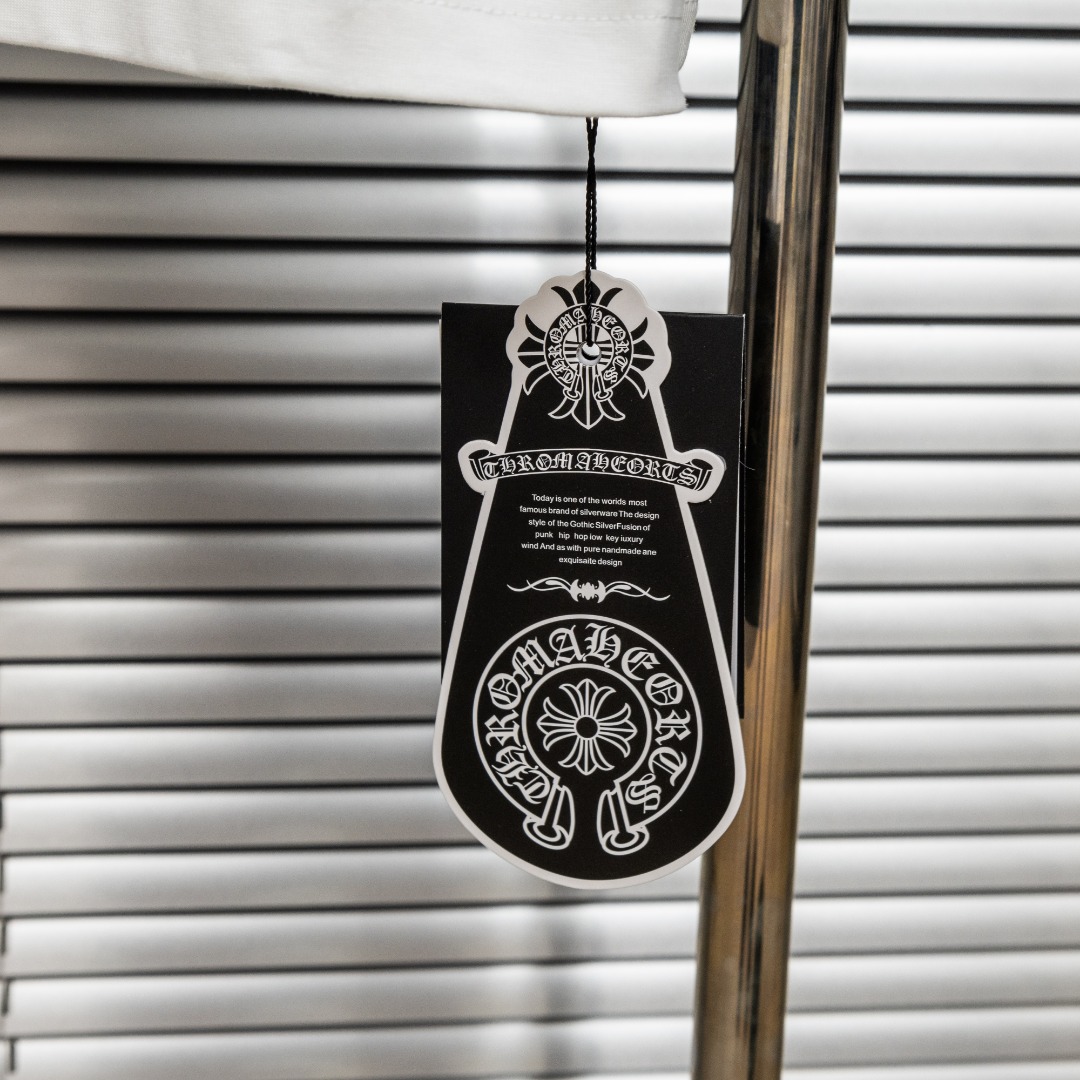 Chrome Hearts 款式：克罗心CH梵文小口袋植绒印花工艺短袖