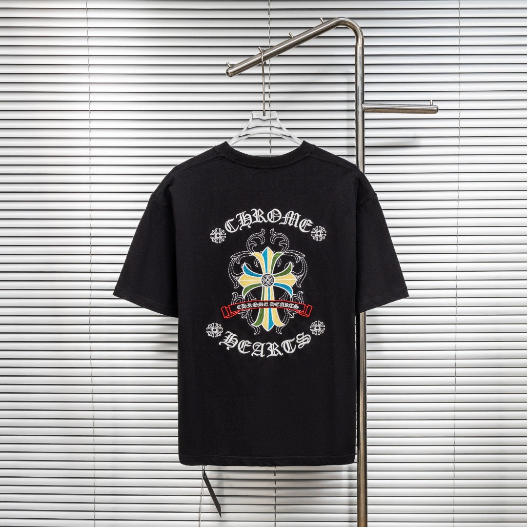 Chrome Hearts 款式：克罗心CH梵文十字架彩色刺绣工艺短袖
