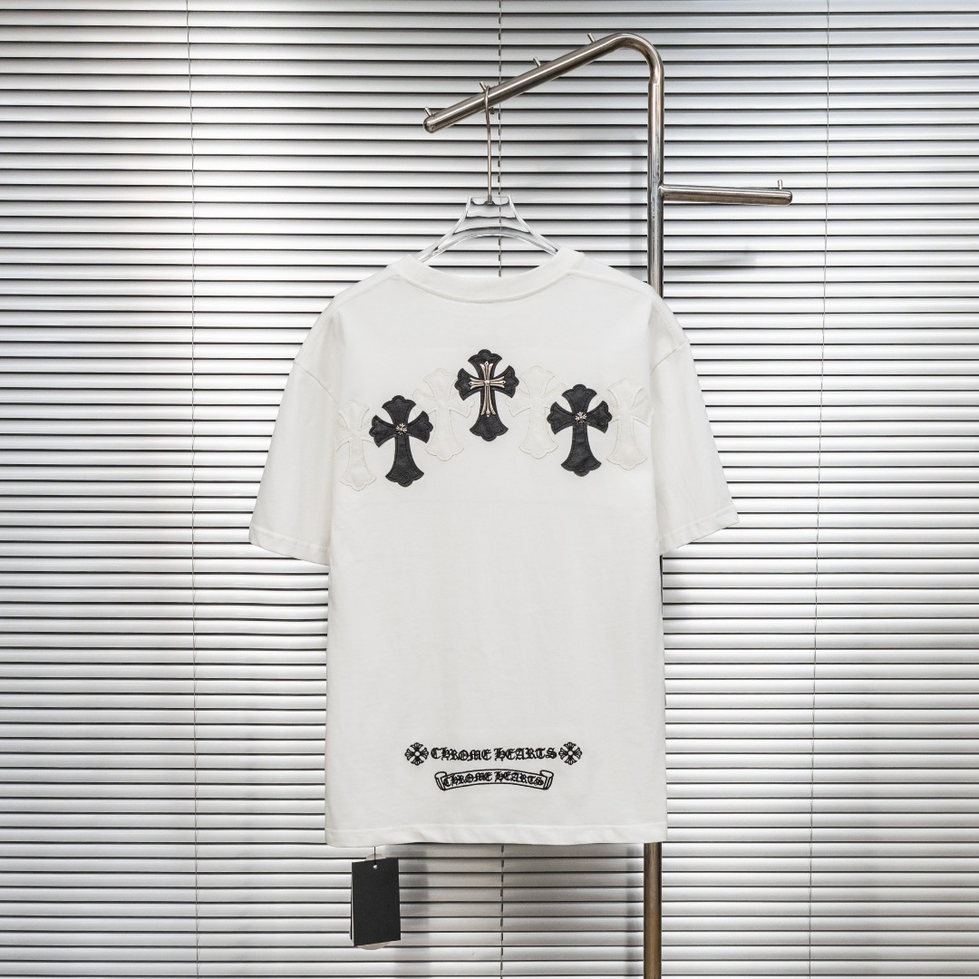 Chrome Hearts 款式：克罗心CH十字架定制皮标工艺短袖