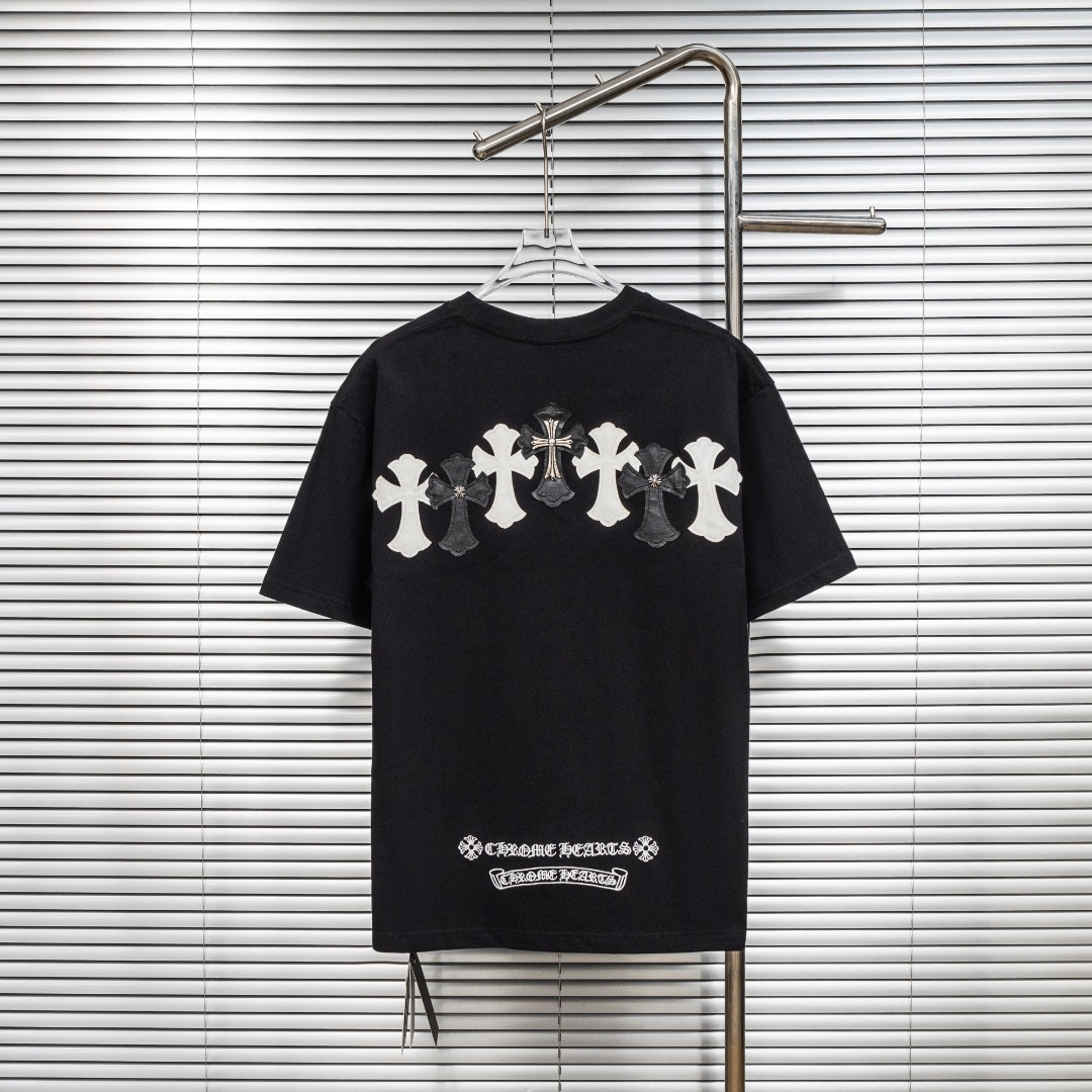 Chrome Hearts 款式：克罗心CH十字架定制皮标工艺短袖