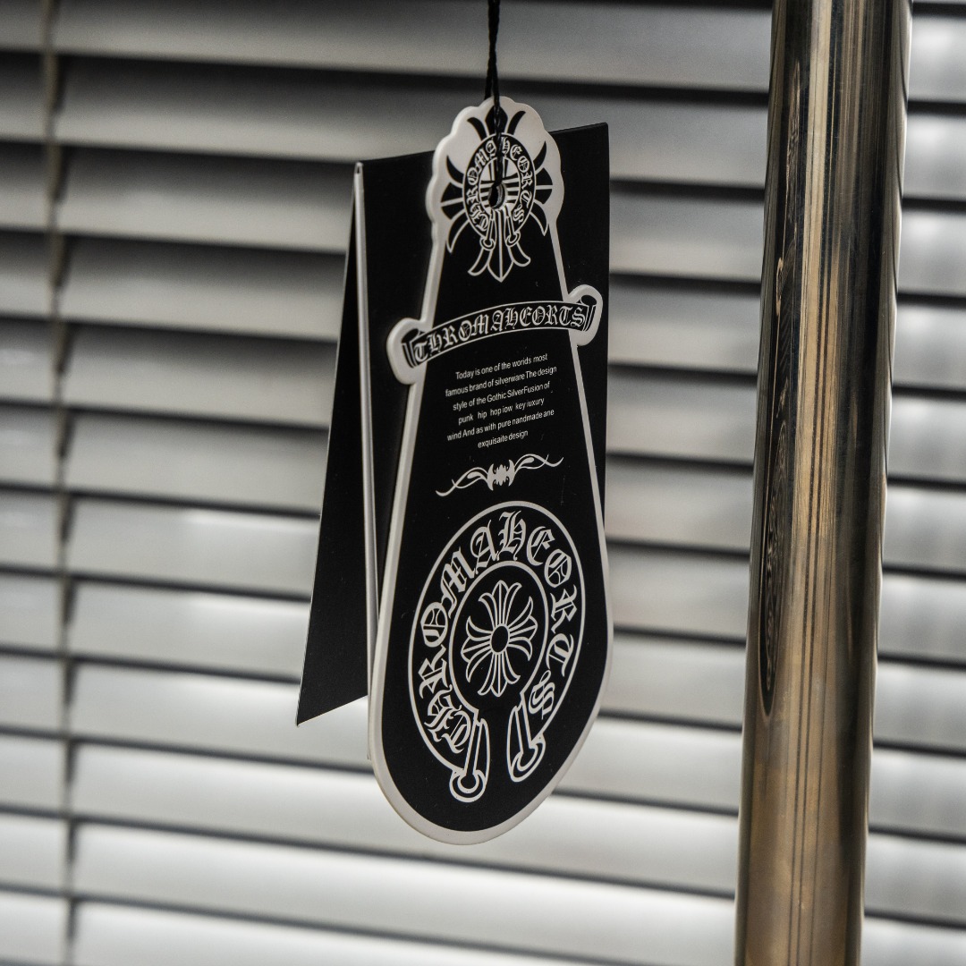 Chrome Hearts 款式：克罗心CH十字架做旧水洗扎染重工艺短袖