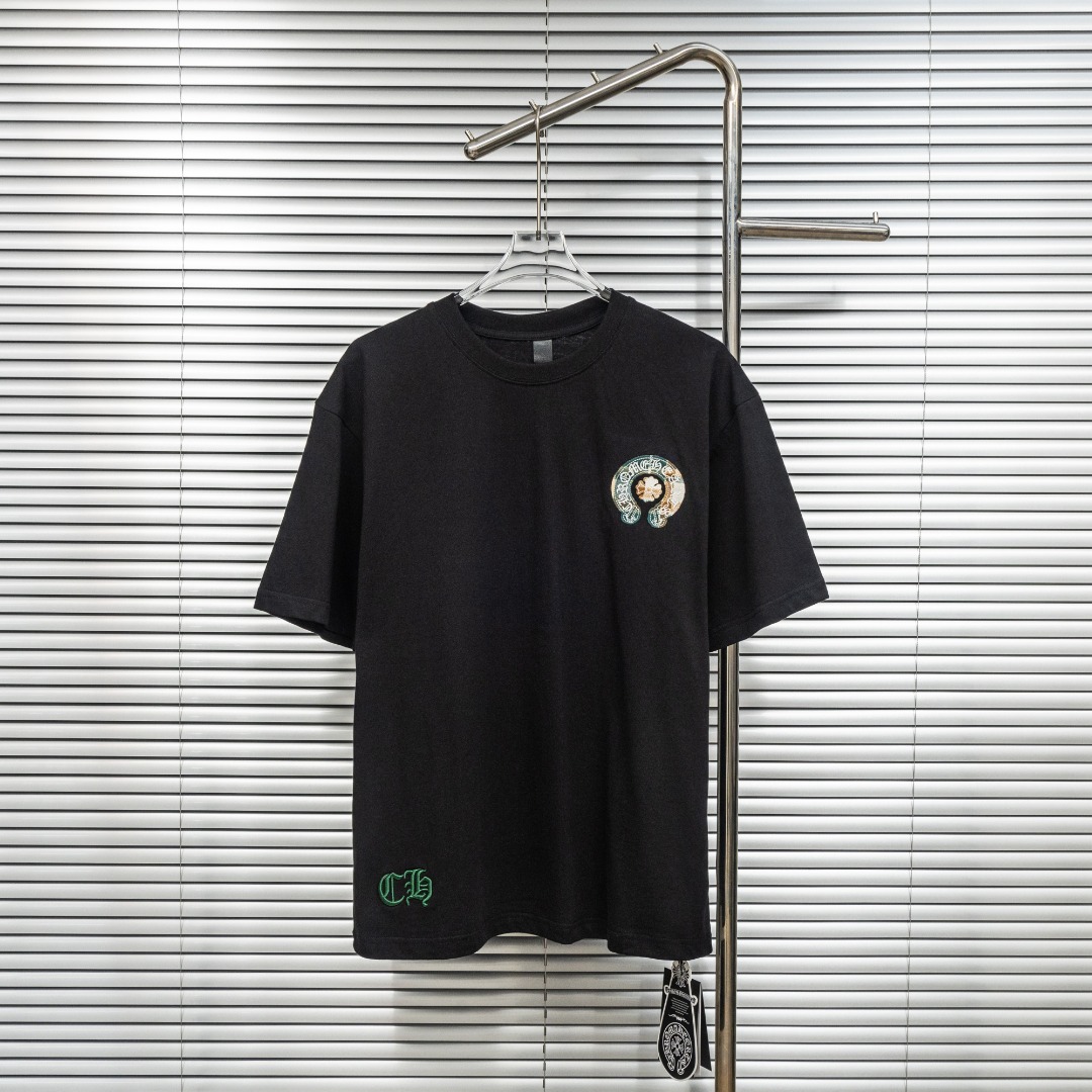 Chrome Hearts 款式：克罗心CH十字架马蹄格纹刺绣工艺短袖