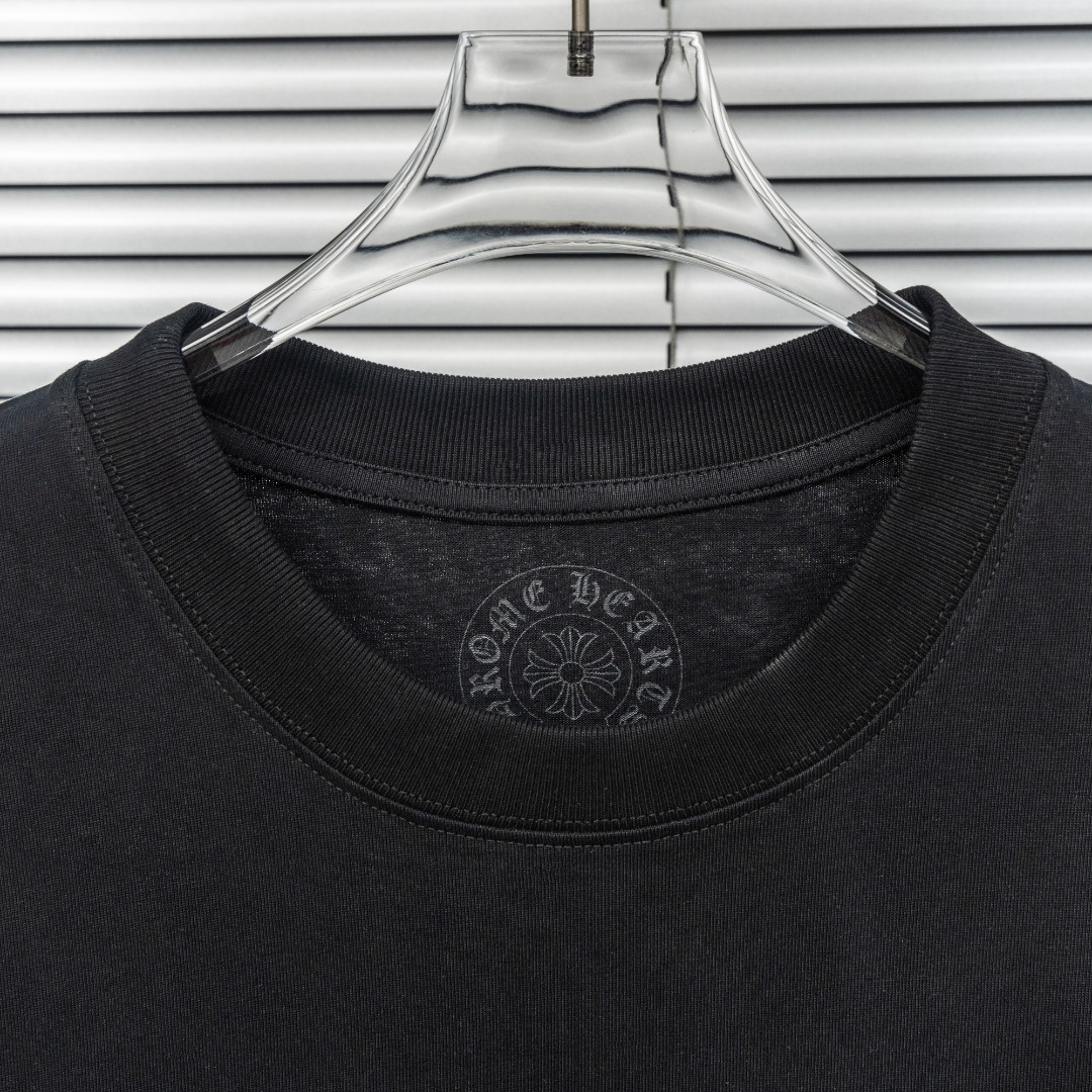 Chrome Hearts 款式：克罗心CH十字架梵文骨刺印花植绒工艺短袖