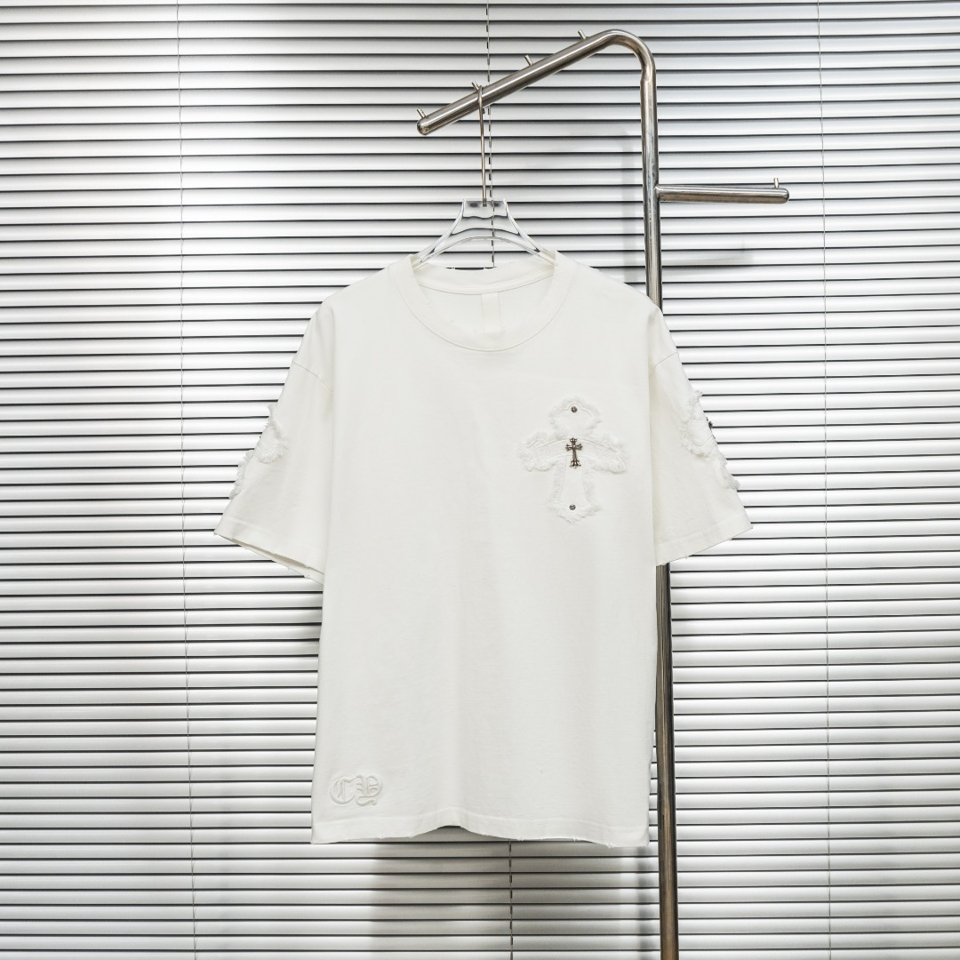 Chrome Hearts 款式：克罗心CH十字架破洞毛边贴布定制金属多工艺短袖