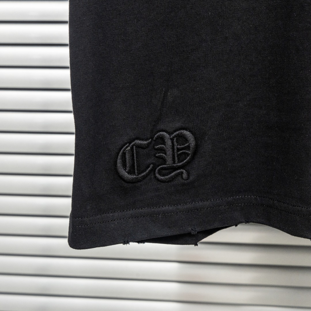 Chrome Hearts 款式：克罗心CH十字架破洞毛边贴布定制金属多工艺短袖