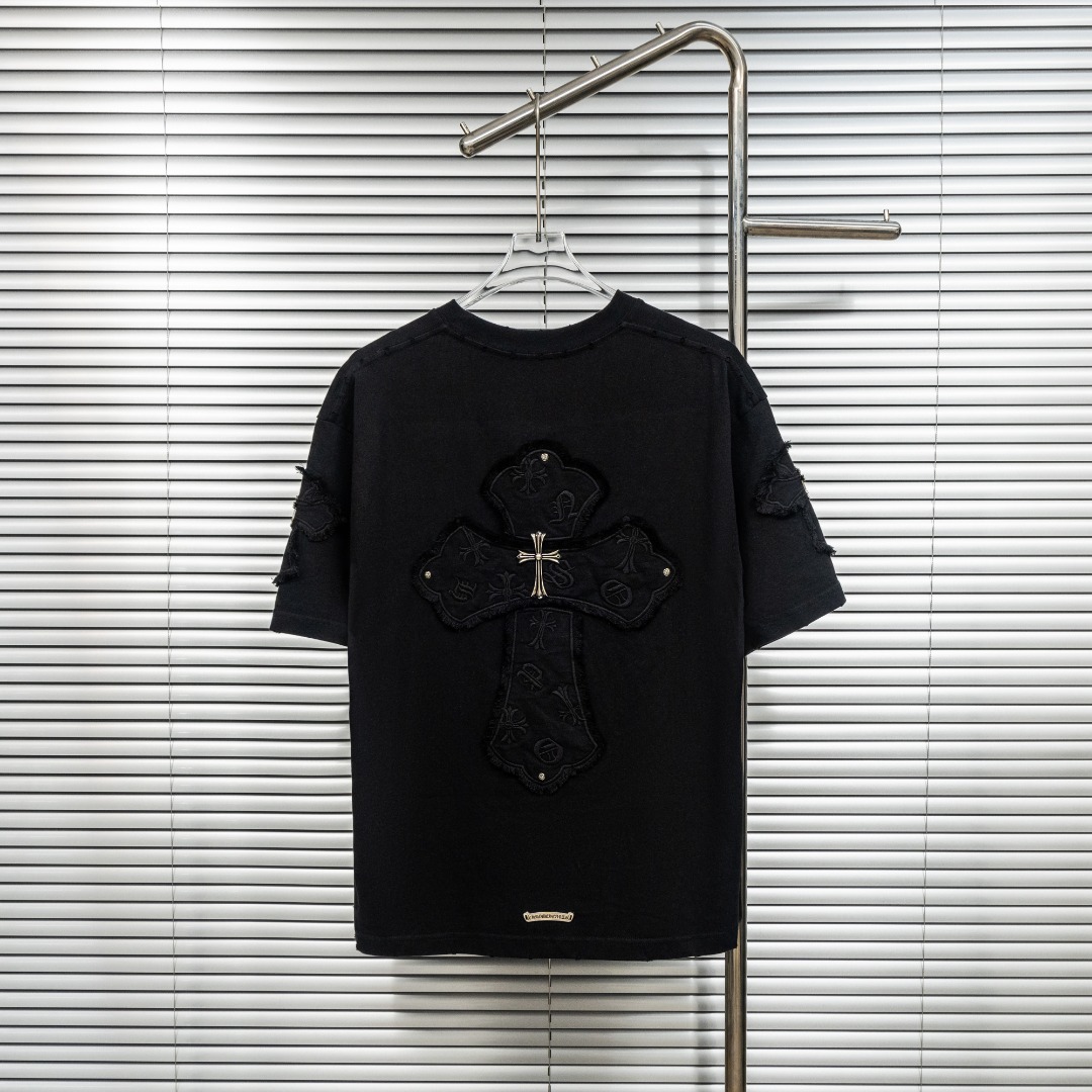 Chrome Hearts 款式：克罗心CH十字架破洞毛边贴布定制金属多工艺短袖
