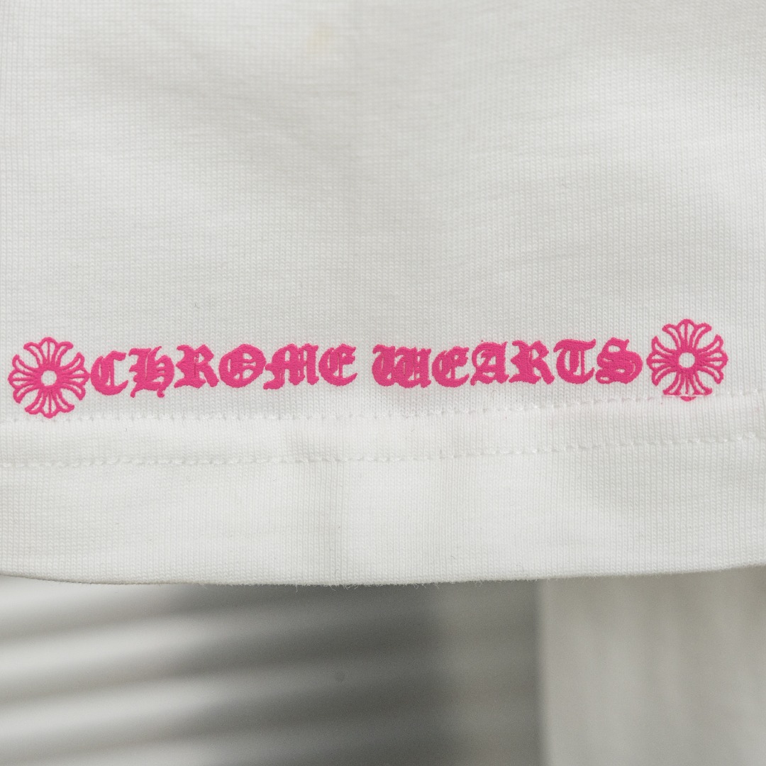 Chrome Hearts 款式：克罗心CH十字架梵文植绒印花多工艺短袖