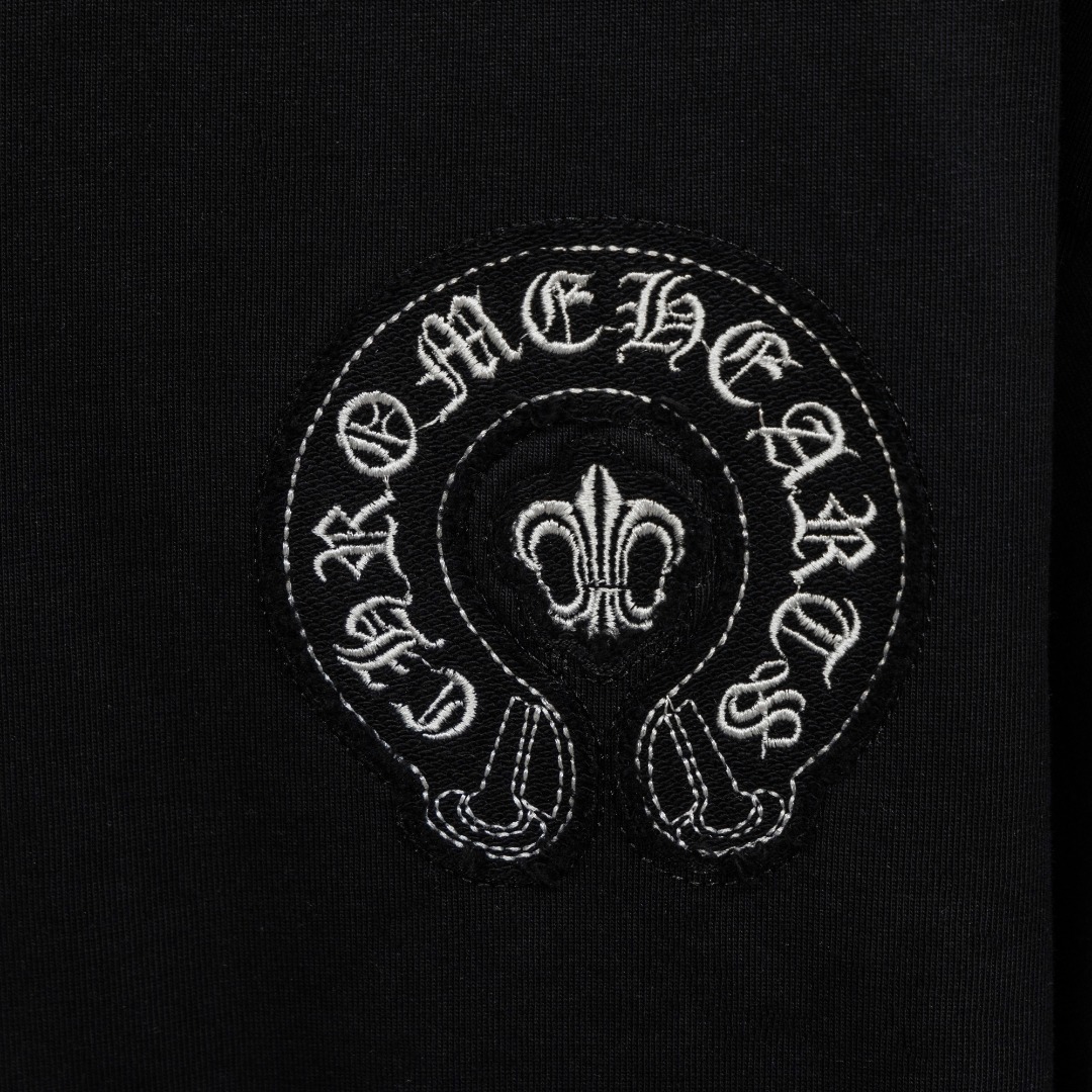 Chrome Hearts 款式：克罗心CH十字架马蹄贴布刺绣多工艺短袖