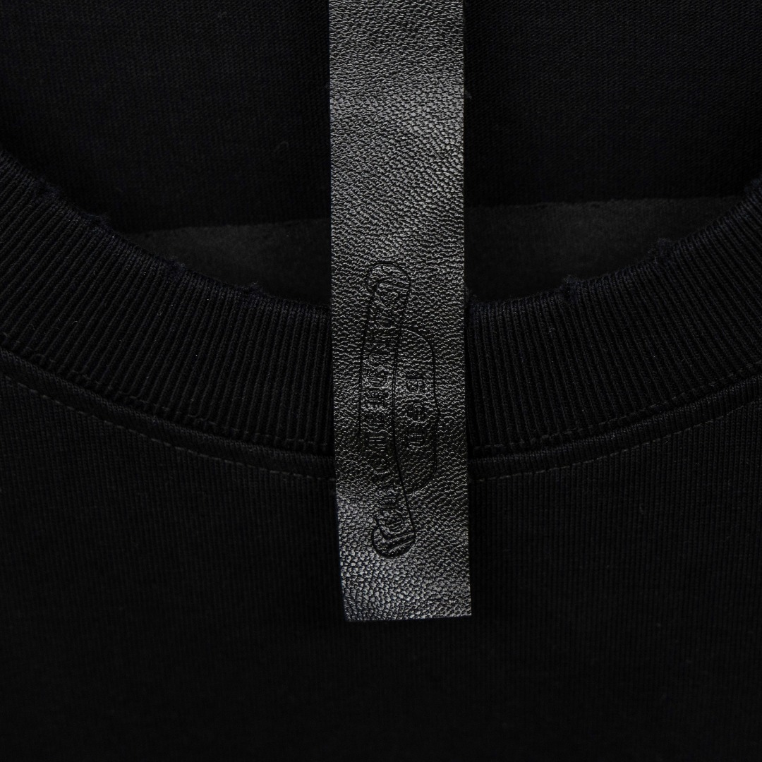 Chrome Hearts 款式：克罗心CH十字架马蹄贴布刺绣多工艺短袖