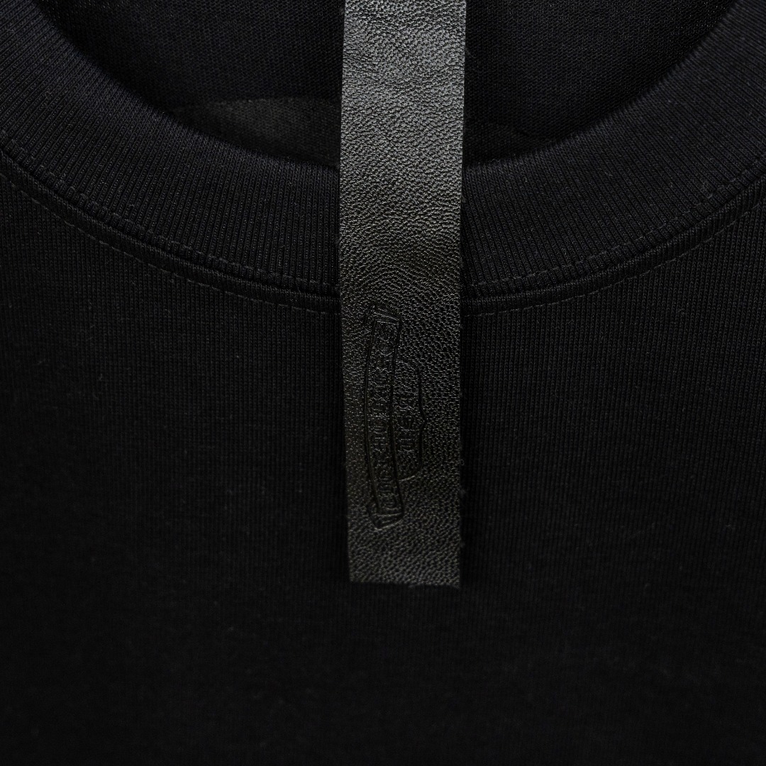 Chrome Hearts 款式：克罗心CH十字架马蹄贴布刺绣定制金属多工艺短袖