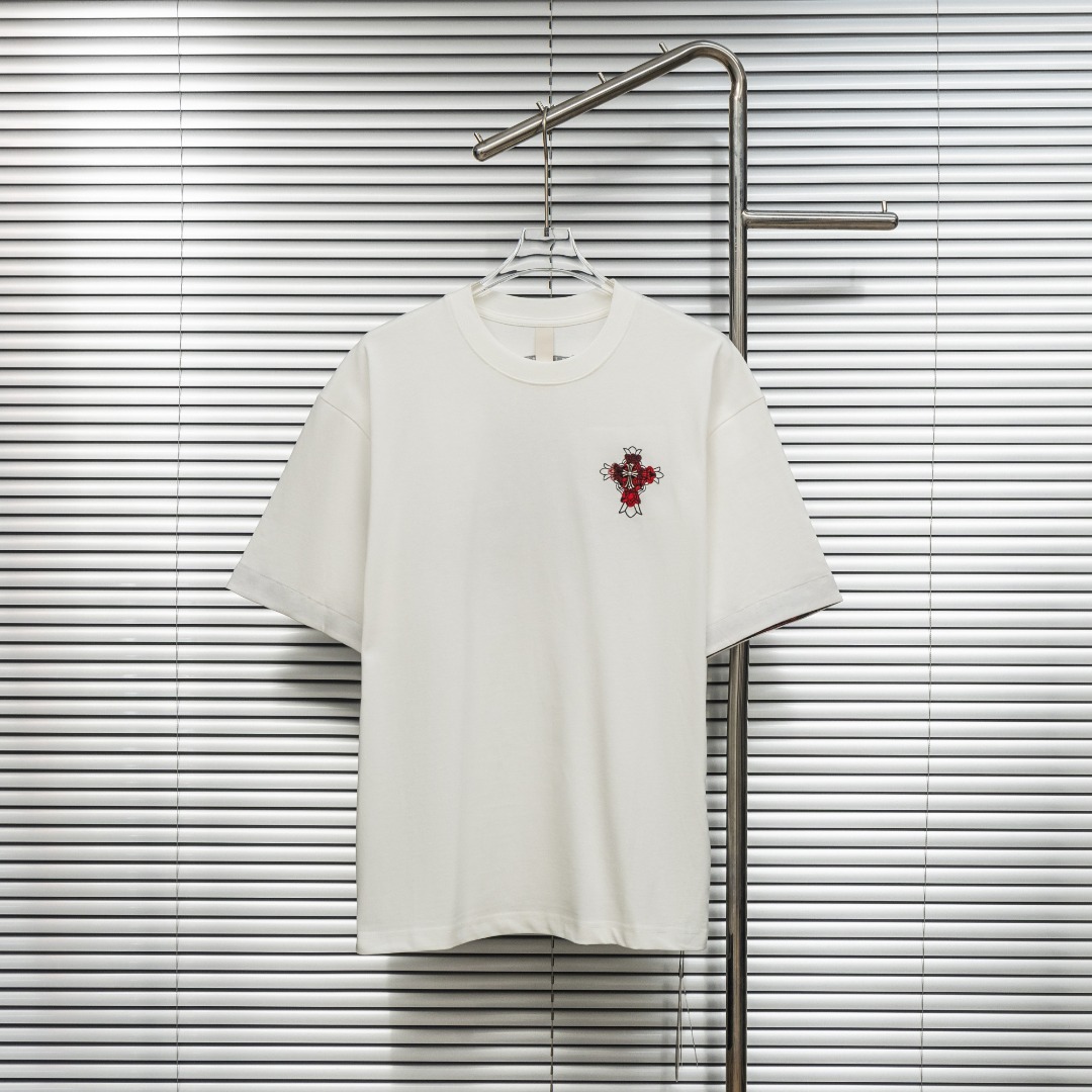 Chrome Hearts 款式：克罗心CH十字架马蹄刺绣内置格纹贴布多工艺短袖