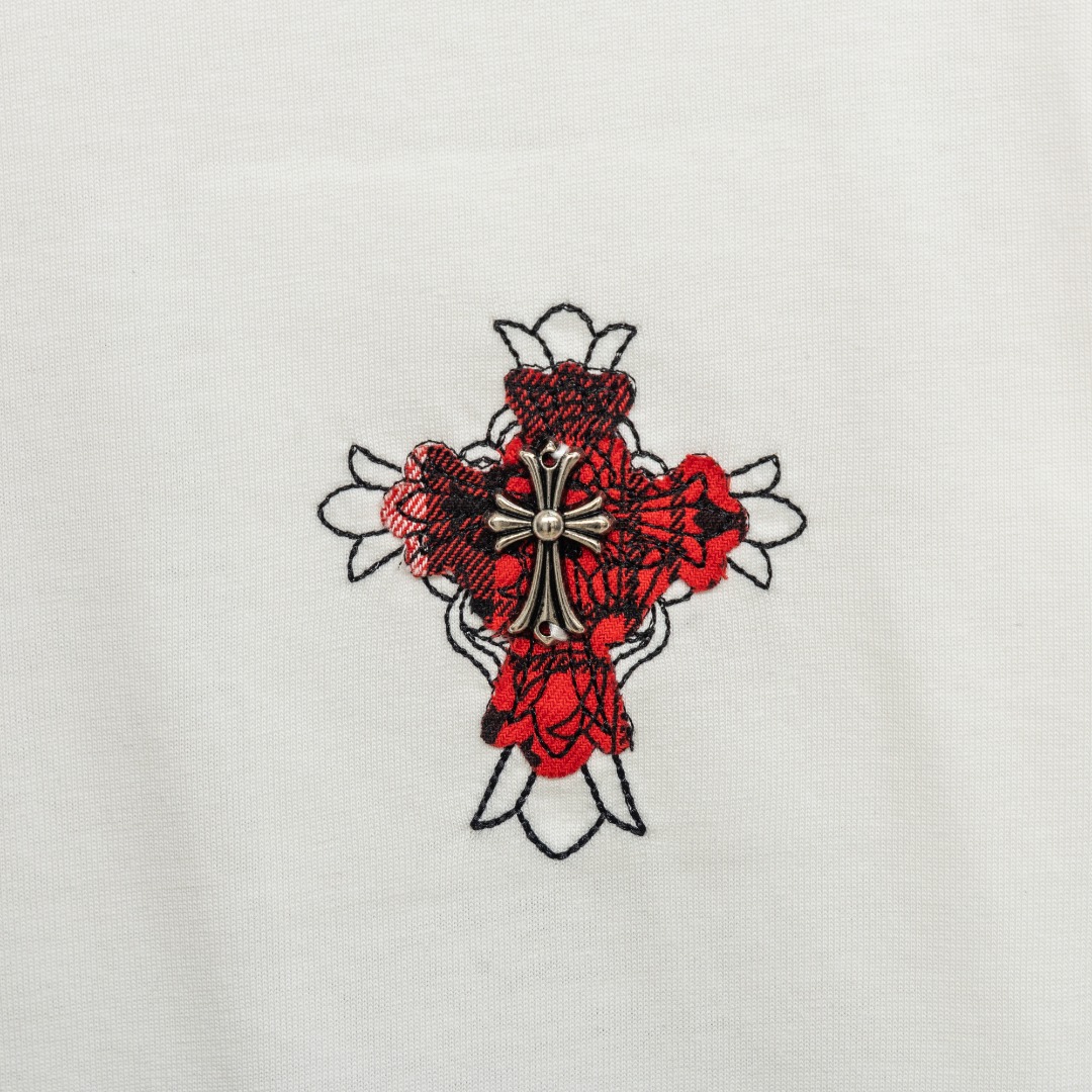 Chrome Hearts 款式：克罗心CH十字架马蹄刺绣内置格纹贴布多工艺短袖