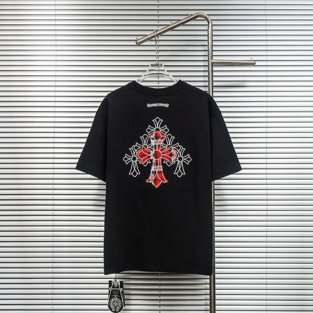 Chrome Hearts 款式：克罗心CH十字架马蹄刺绣内置格纹贴布多工艺短袖