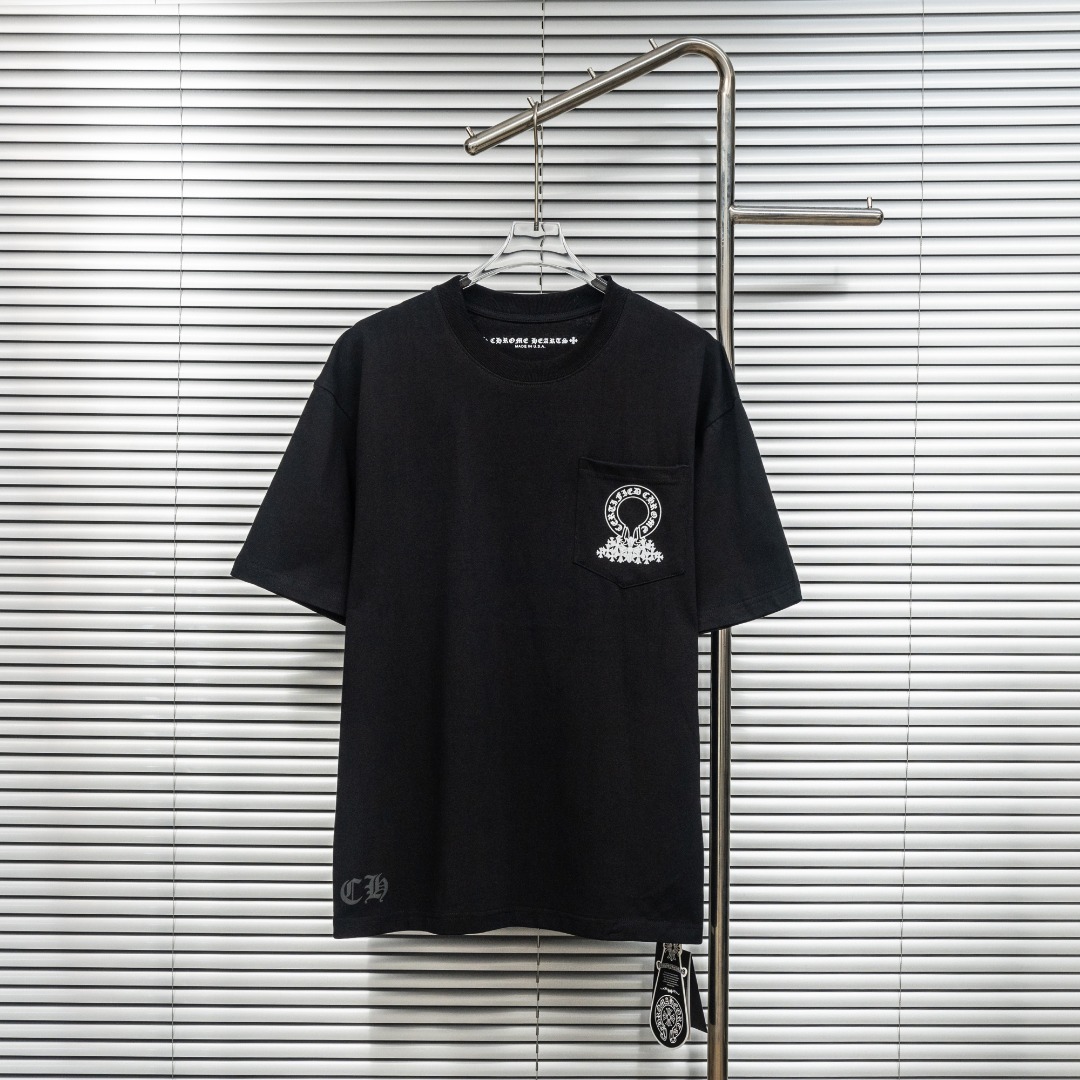 Chrome Hearts 款式：克罗心CH十字架梵文小口袋工艺短袖