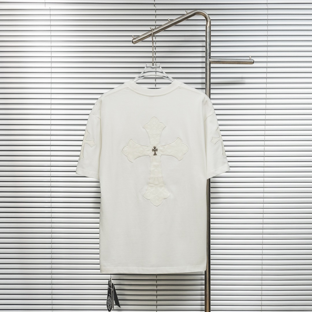 Chrome Hearts 款式：克罗心CH金属十字架定制皮标刺绣工艺短袖