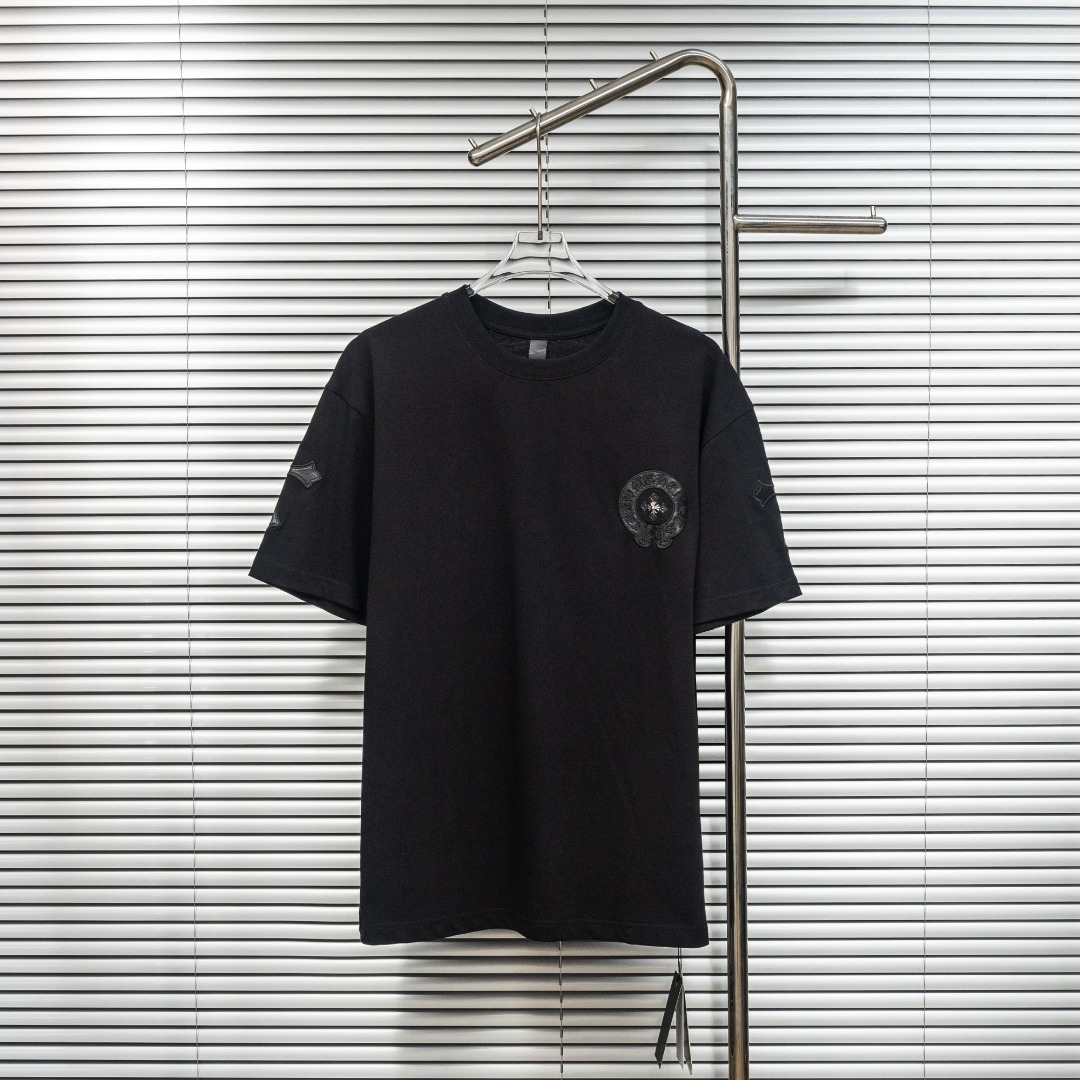 Chrome Hearts 款式：克罗心CH金属十字架定制皮标刺绣工艺短袖