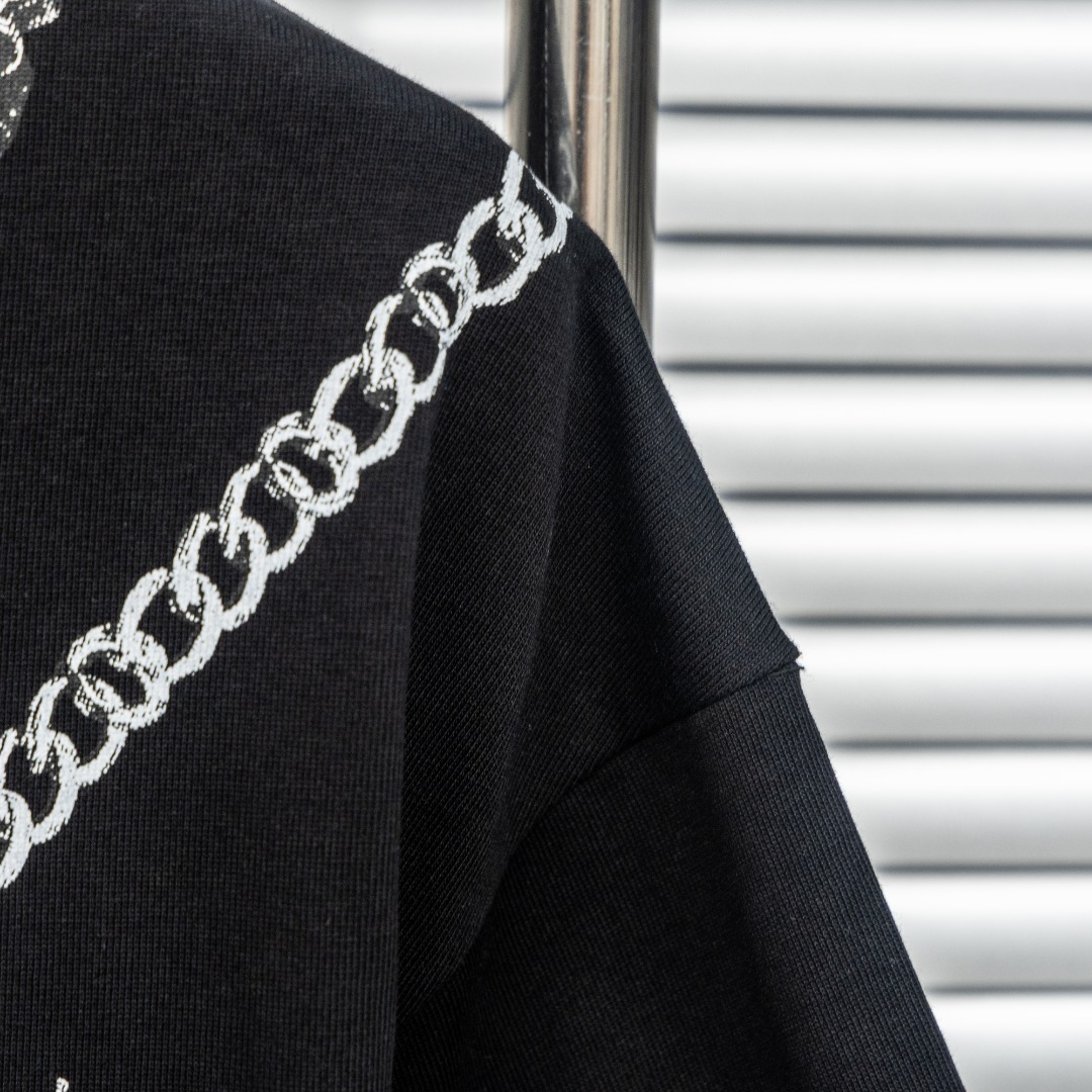 Chrome Hearts 款式：克罗心CH十字架围脖链条工艺短袖