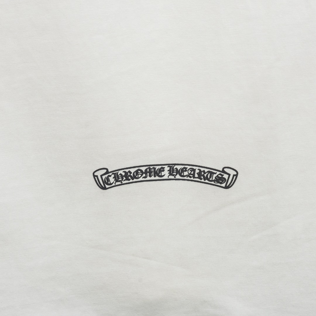 Chrome Hearts 款式：克罗心CH小口袋满印梵文植绒工艺短袖