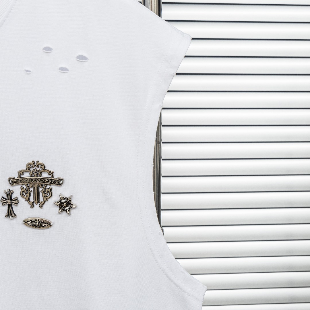 Chrome Hearts 款式：克罗心CH定制十字架金属LOGO破洞背心短袖