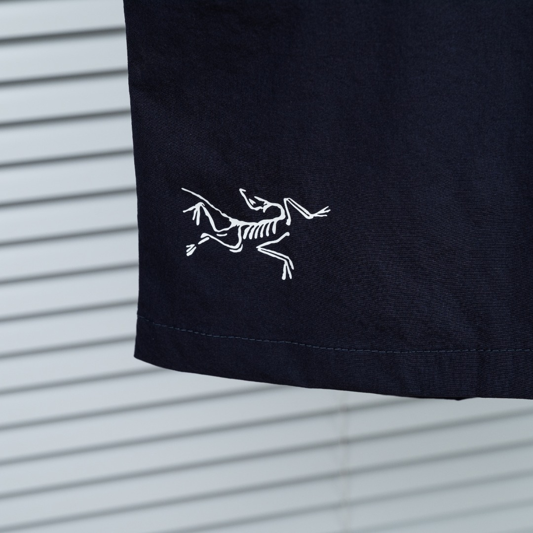 Arc'teryx 款式：始祖鸟ARC TERYX速干梭织短裤