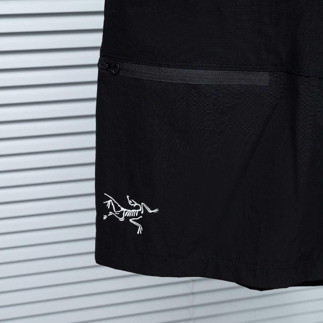 Arc'teryx 款式：始祖鸟ARC TERYX速干梭织短裤