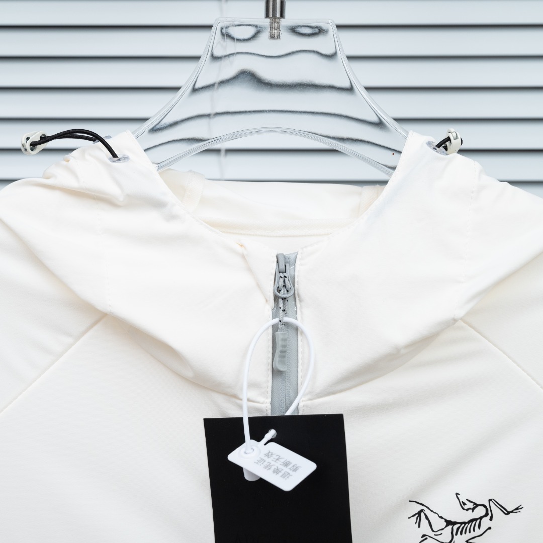 Arc'teryx 款式：始祖鸟ARC TERYX SV系列速干透气防晒服外套