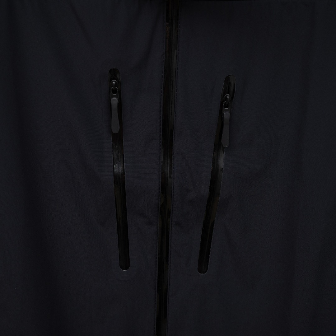 Arc'teryx 款式：始祖鸟ARC TERYX SV系列速干透气防晒服外套