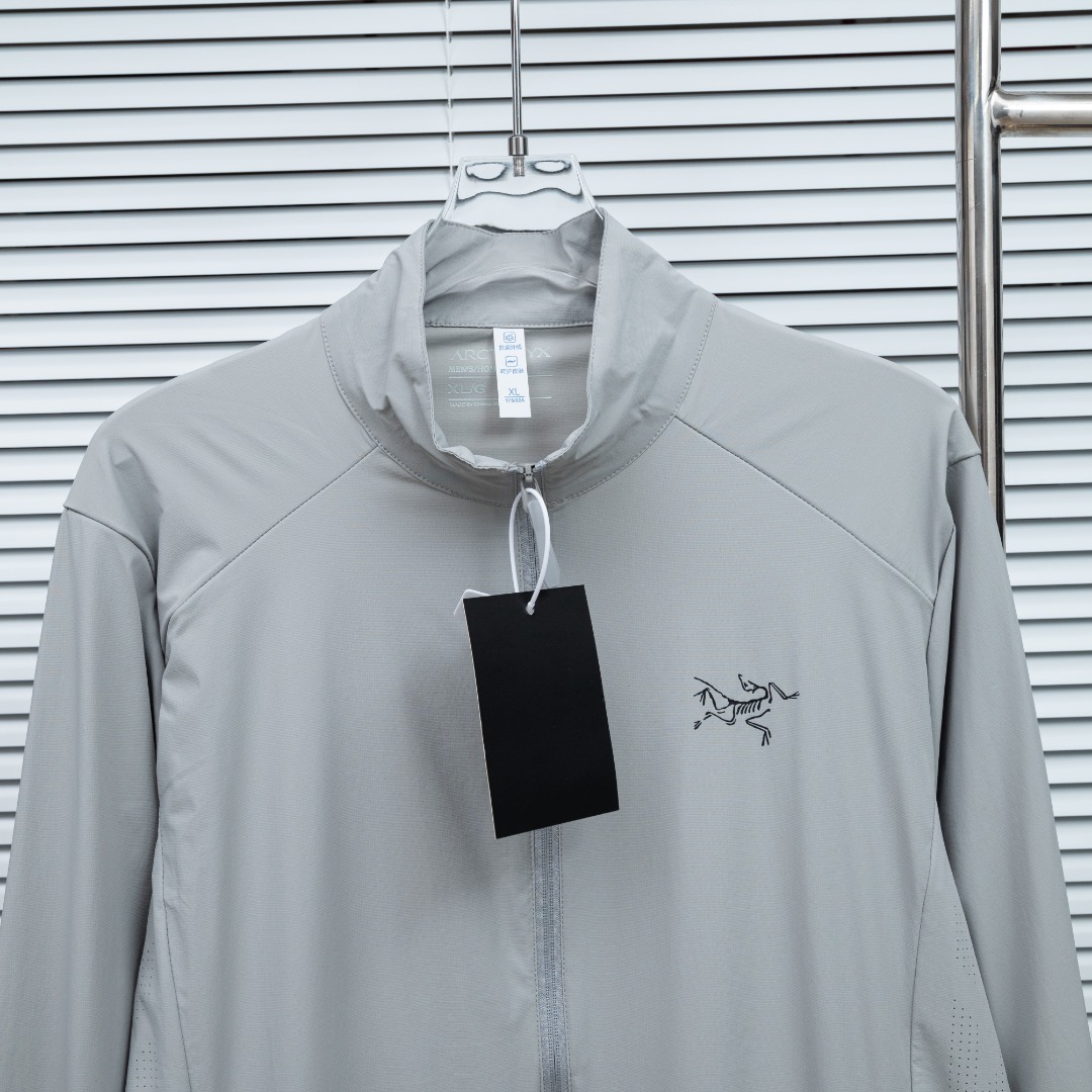 Arc'teryx 款式：始祖鸟 ARC TERYX 速干透气防晒服外套