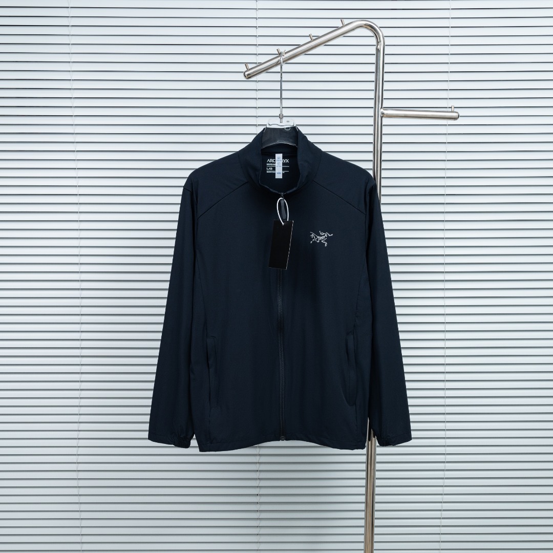 Arc'teryx 款式：始祖鸟 ARC TERYX 速干透气防晒服外套