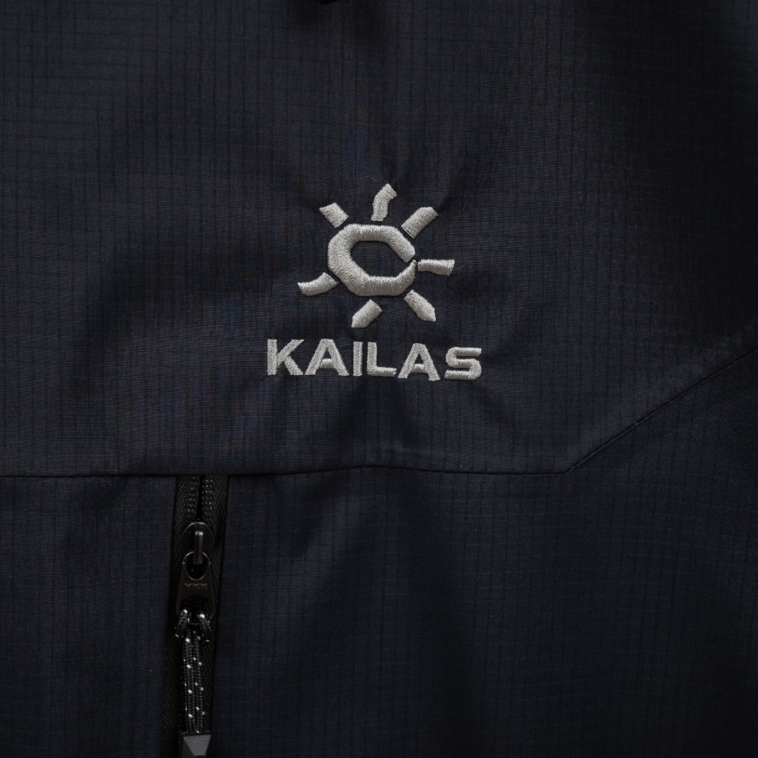 Kailas 款式：凯乐石KAILAS MONT X PRO 系列户外防水硬壳全压胶冲锋衣外套夹克