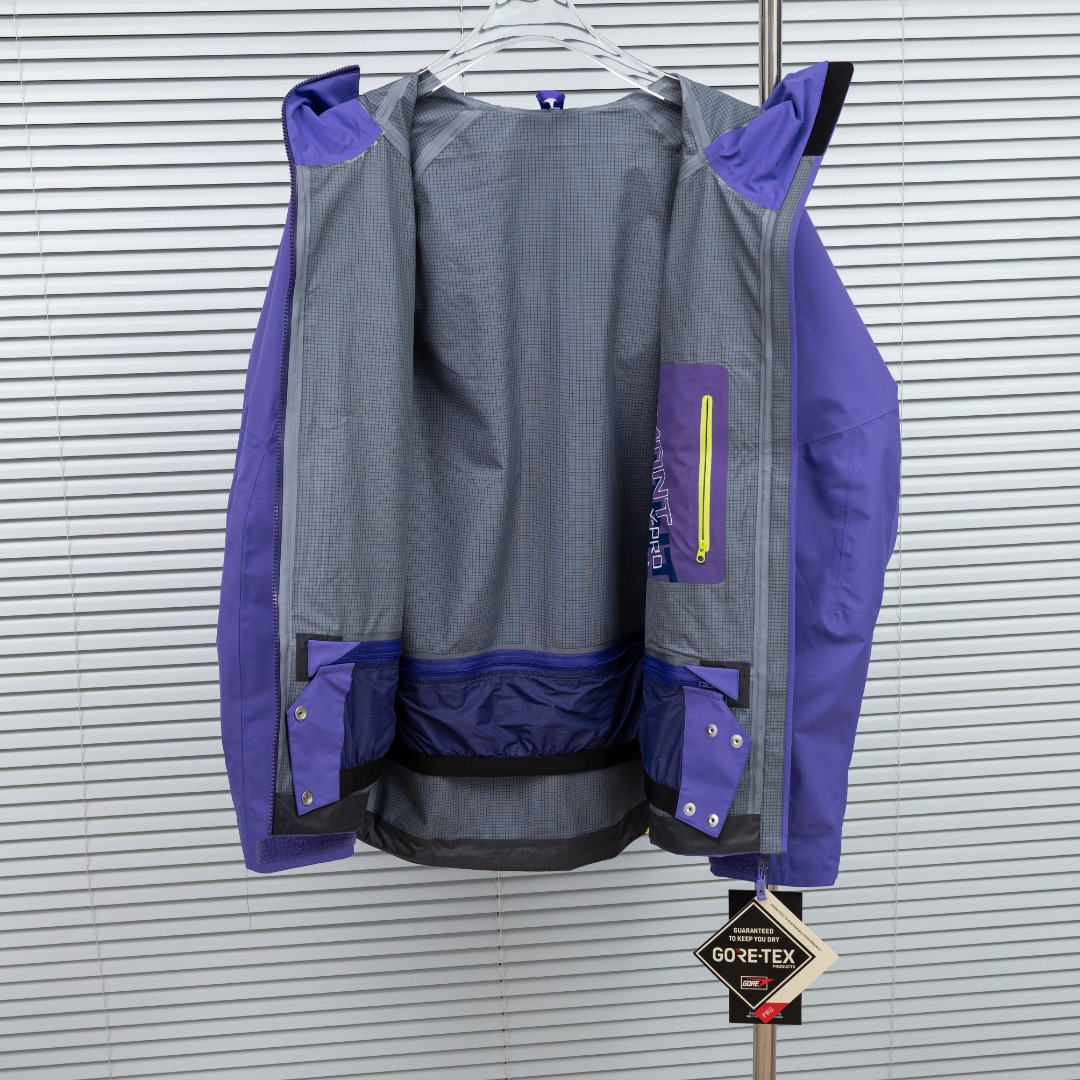 Kailas 款式：凯乐石KAILAS MONT X PRO 系列户外防水硬壳全压胶冲锋衣外套夹克