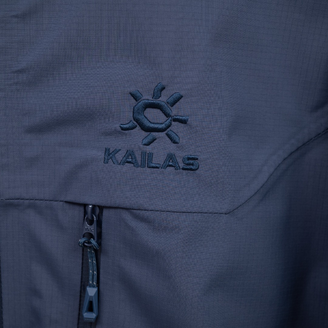Kailas 款式：凯乐石KAILAS MONT X PRO 系列户外防水硬壳全压胶冲锋衣外套夹克