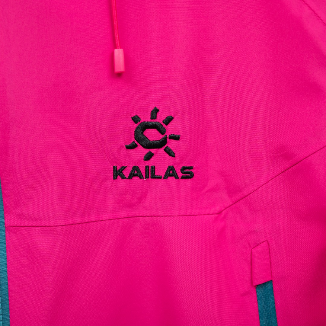 Kailas 款式：凯乐石KAILAS MONT X LT 系列户外防水硬壳全压胶冲锋衣外套夹克