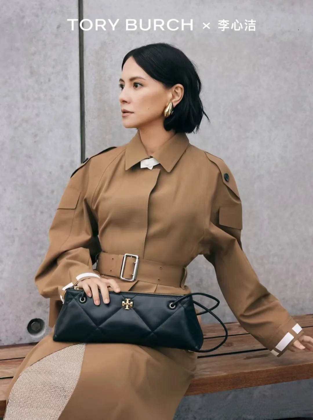 Tory Burch ～新 保龄球腋下包Kira 菱格纹绗缝肩背包 材质柔软 菱格纹绗缝立体蓬松 搭配斜面双 T Logo 饰件