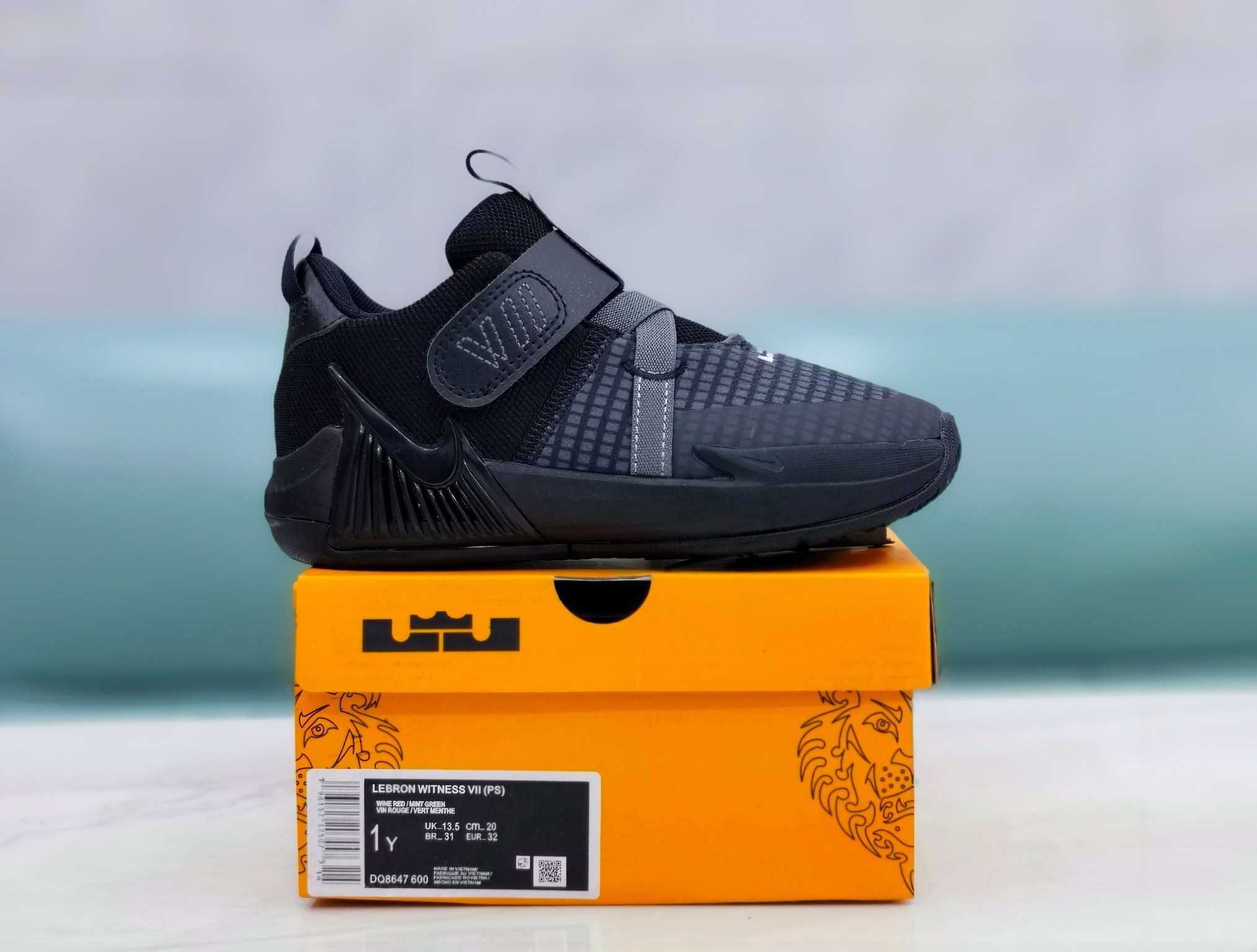 NO:601957,【Children's shoes】!  Nike LeBron Witness 7 James basketball shoes, size 26 27 28 29 30 31 32 33 34 35 36 37 38 39, Nike series,19860909【童鞋款】！Nike LeBron Witness 7 詹姆斯篮球鞋鞋 尺码 26 27 28 29 30 31 32 33 34 35 36 37 38 39,耐克系列,,Children's