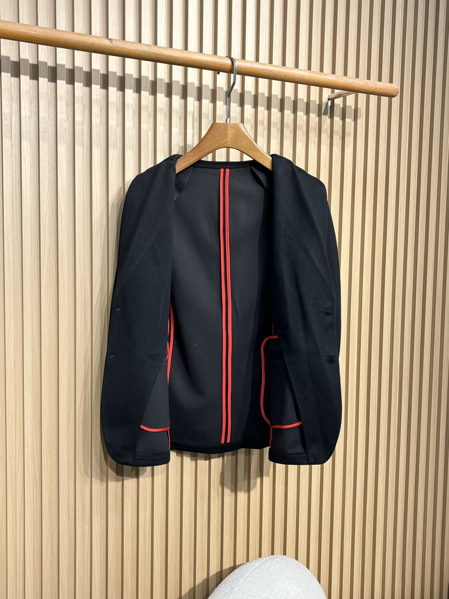 “New Commercial Knitting Suit Jackets: Stylish, Comfortable, and Elegant Clothing Series in Black, M-3XL Sizes” - 图片 3