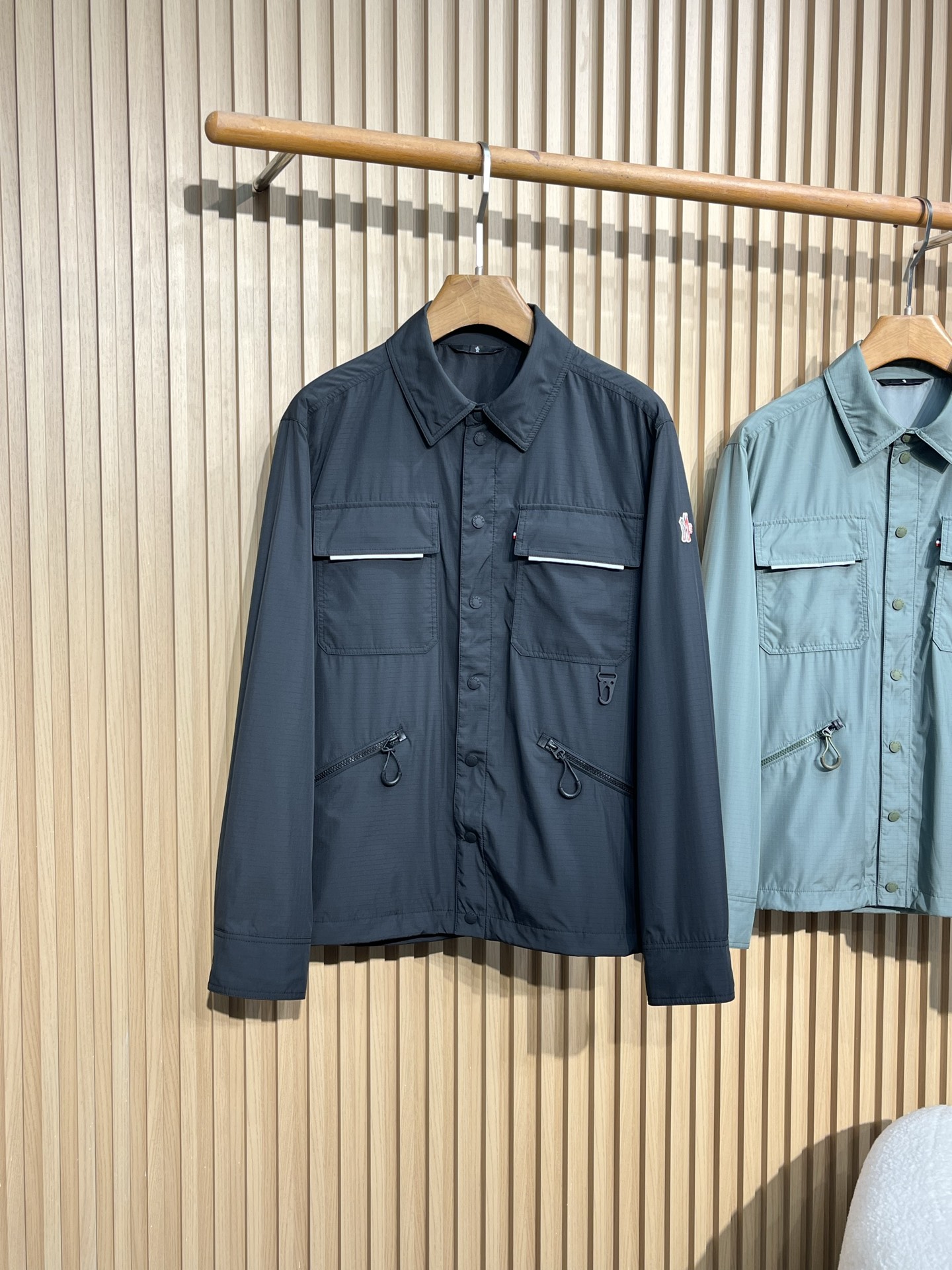 MOC25FW秋冬新款高密度尼龙防水衬衫式薄棉夹克，男士户外功能性登山系列夹克外套！贸易公司渠道稀出，同