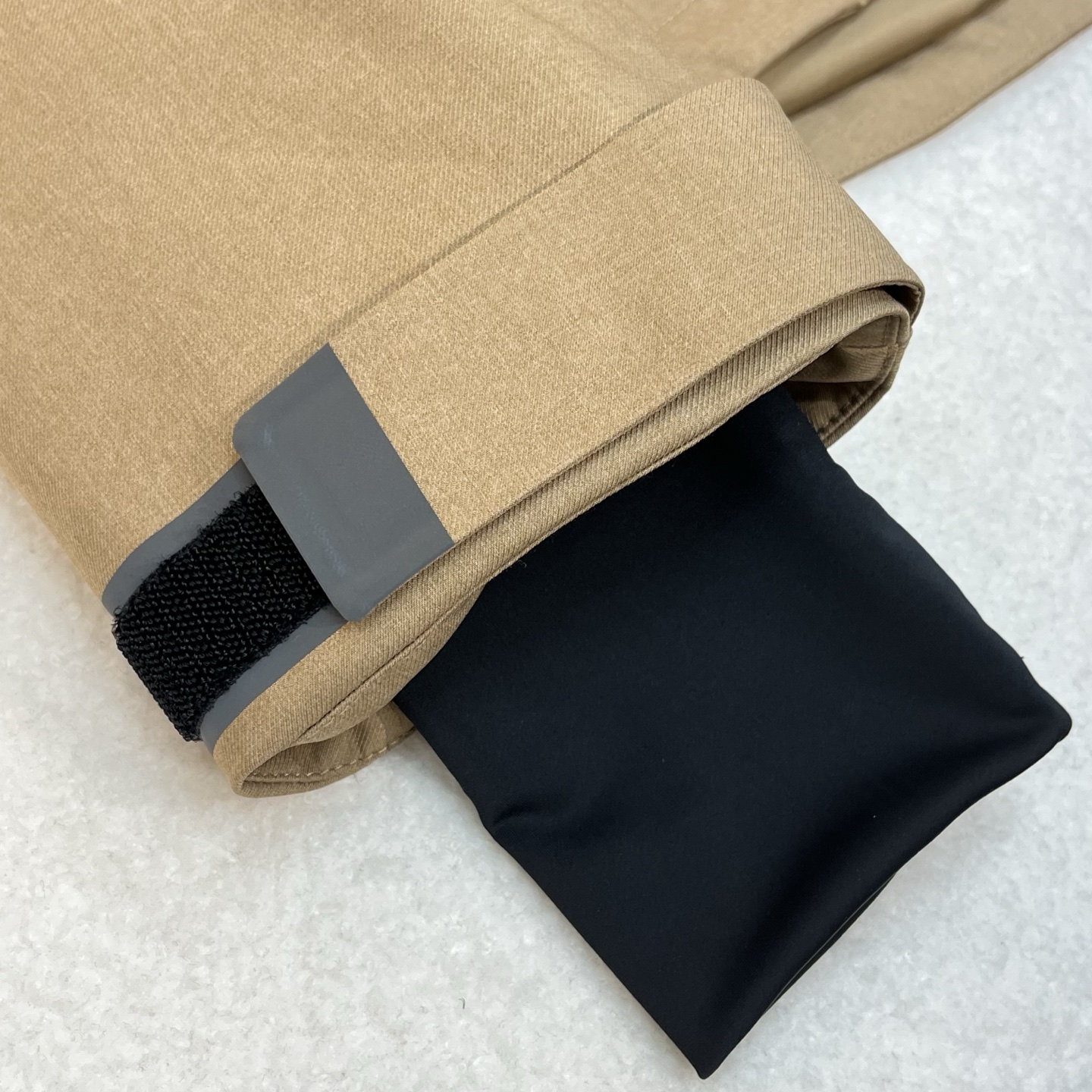 棉服 卡其色细节