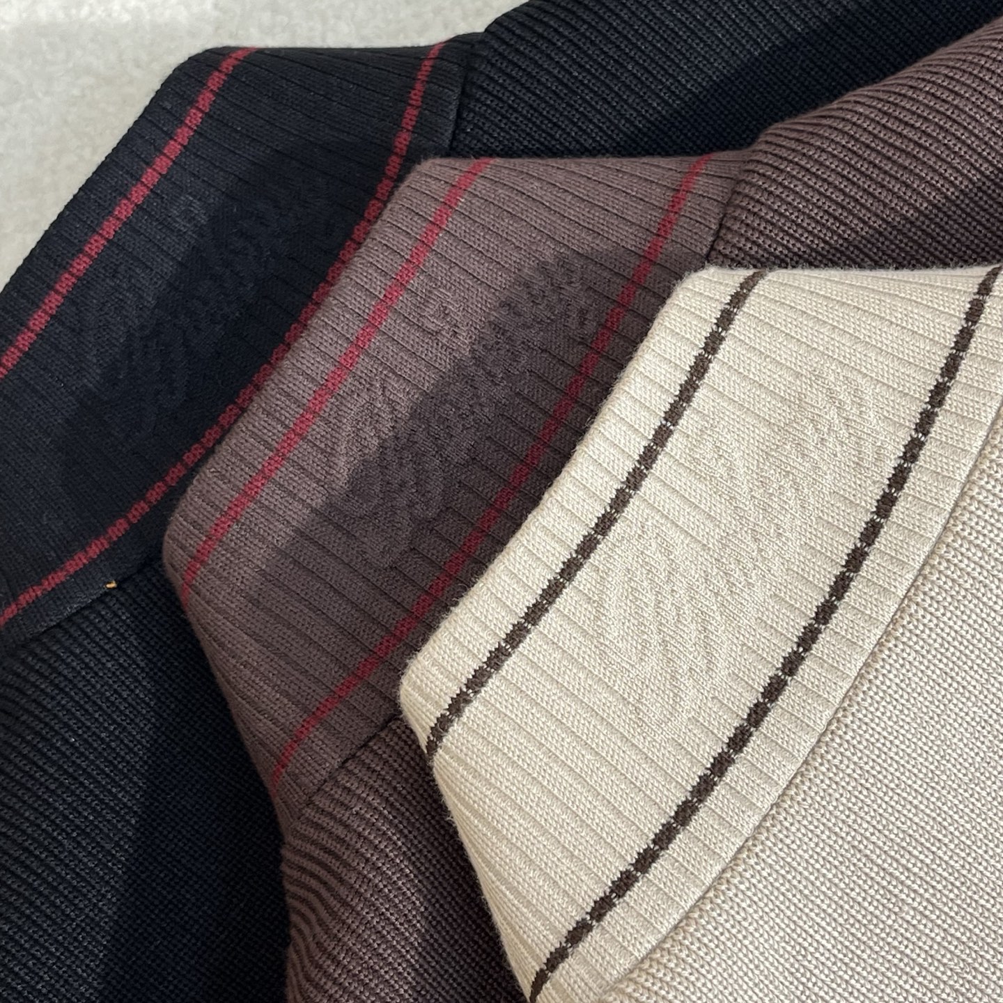 羽绒服 三色细节