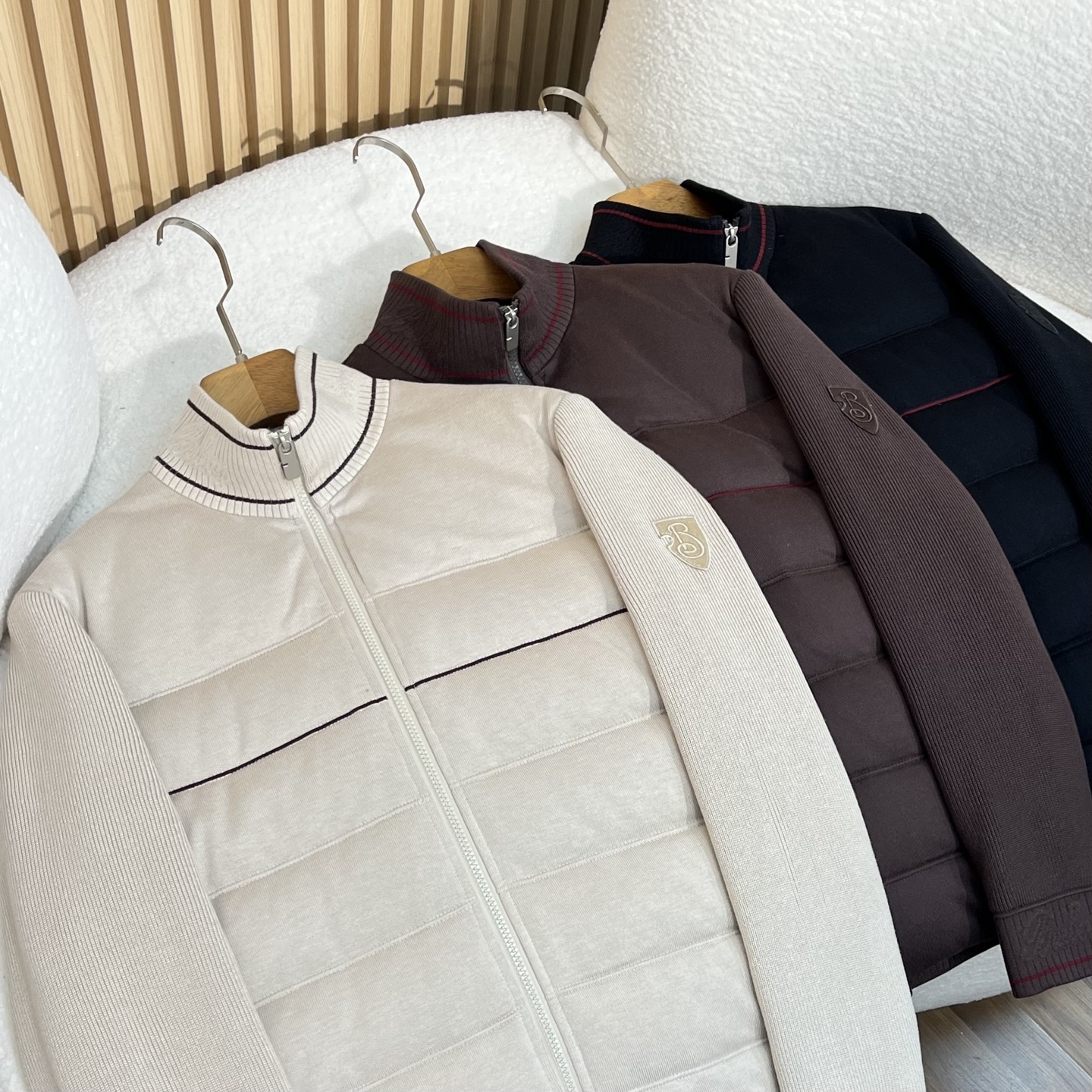 羽绒服 三色细节