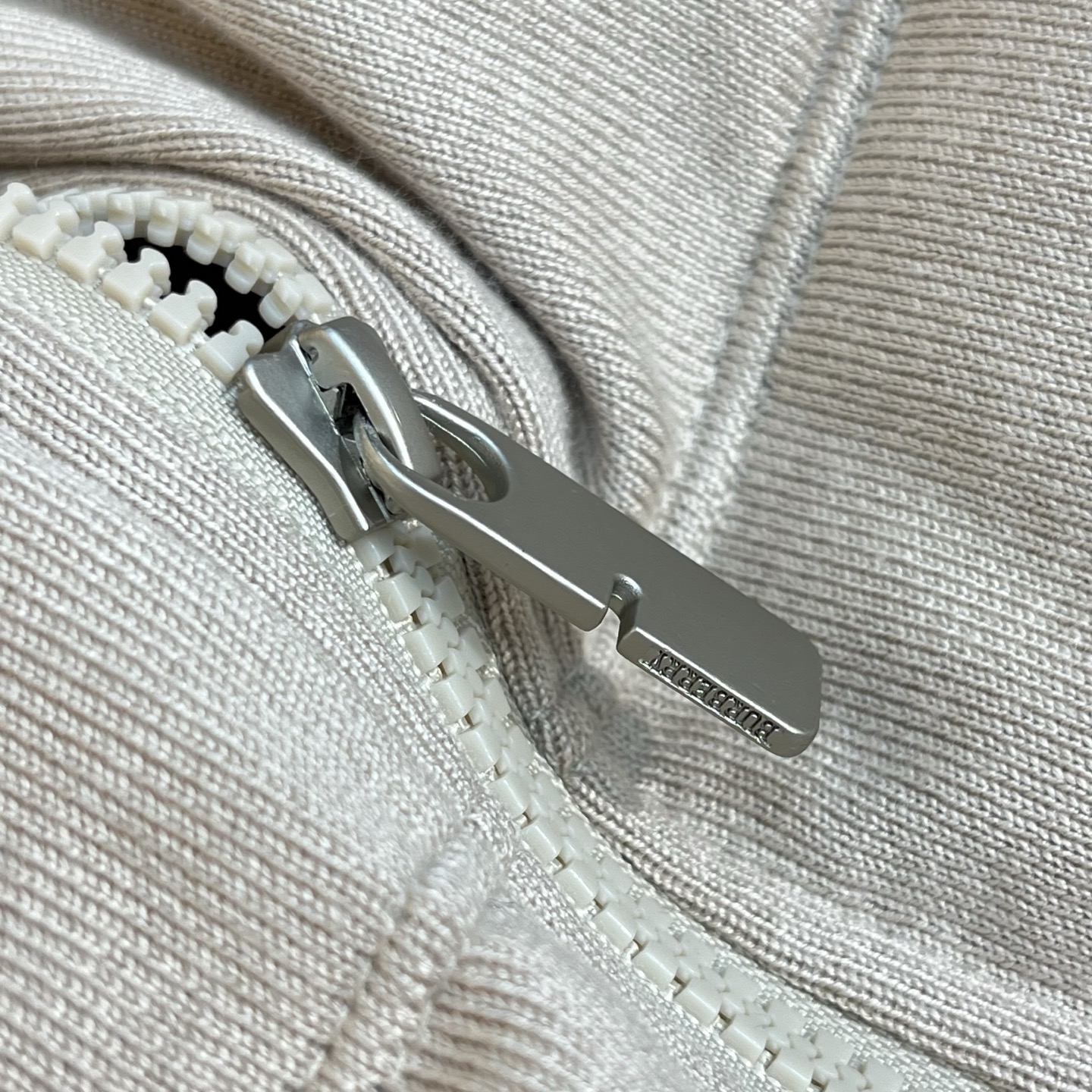 羽绒服 三色细节